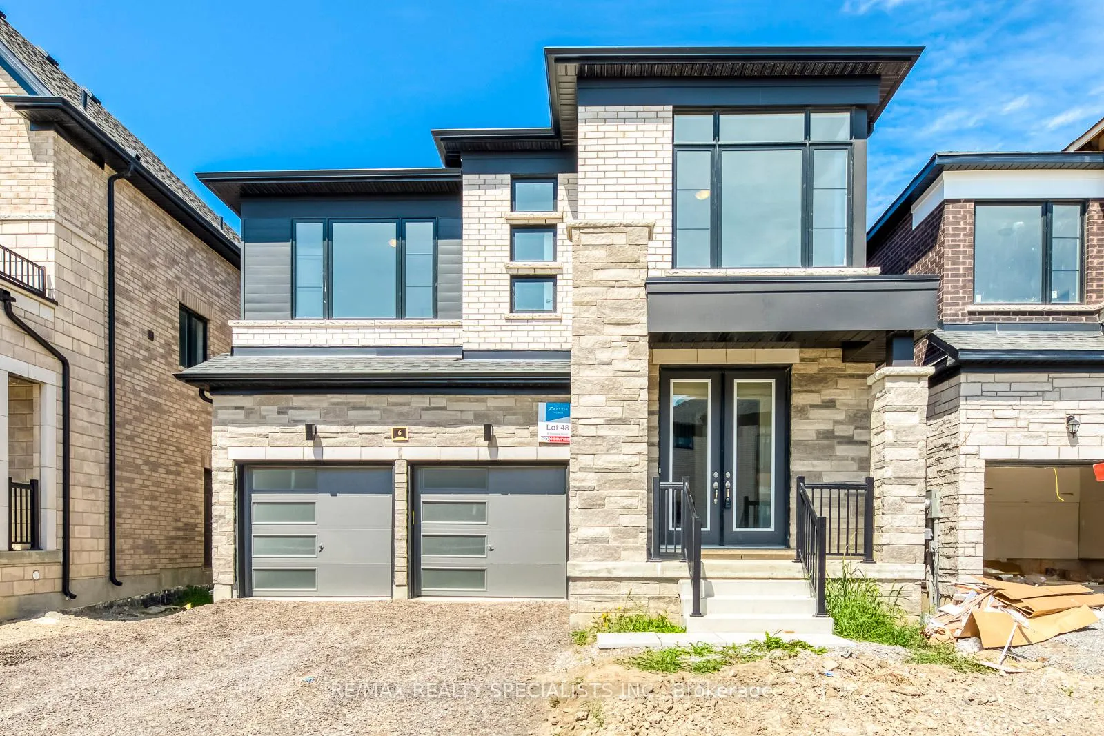 Front of 6 Vincena Road
