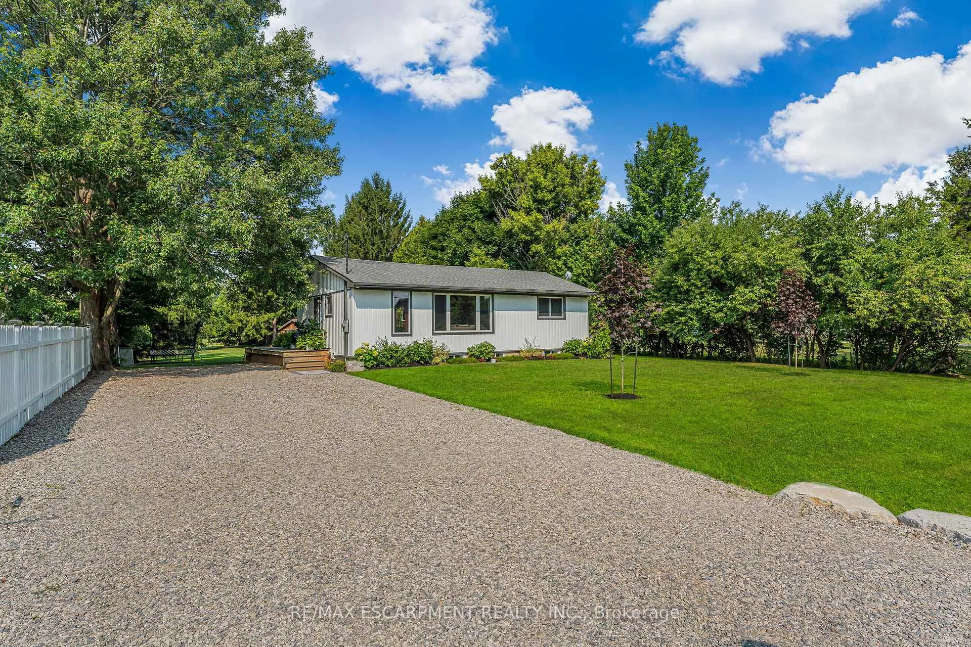 Front of 53018 Perry Road
