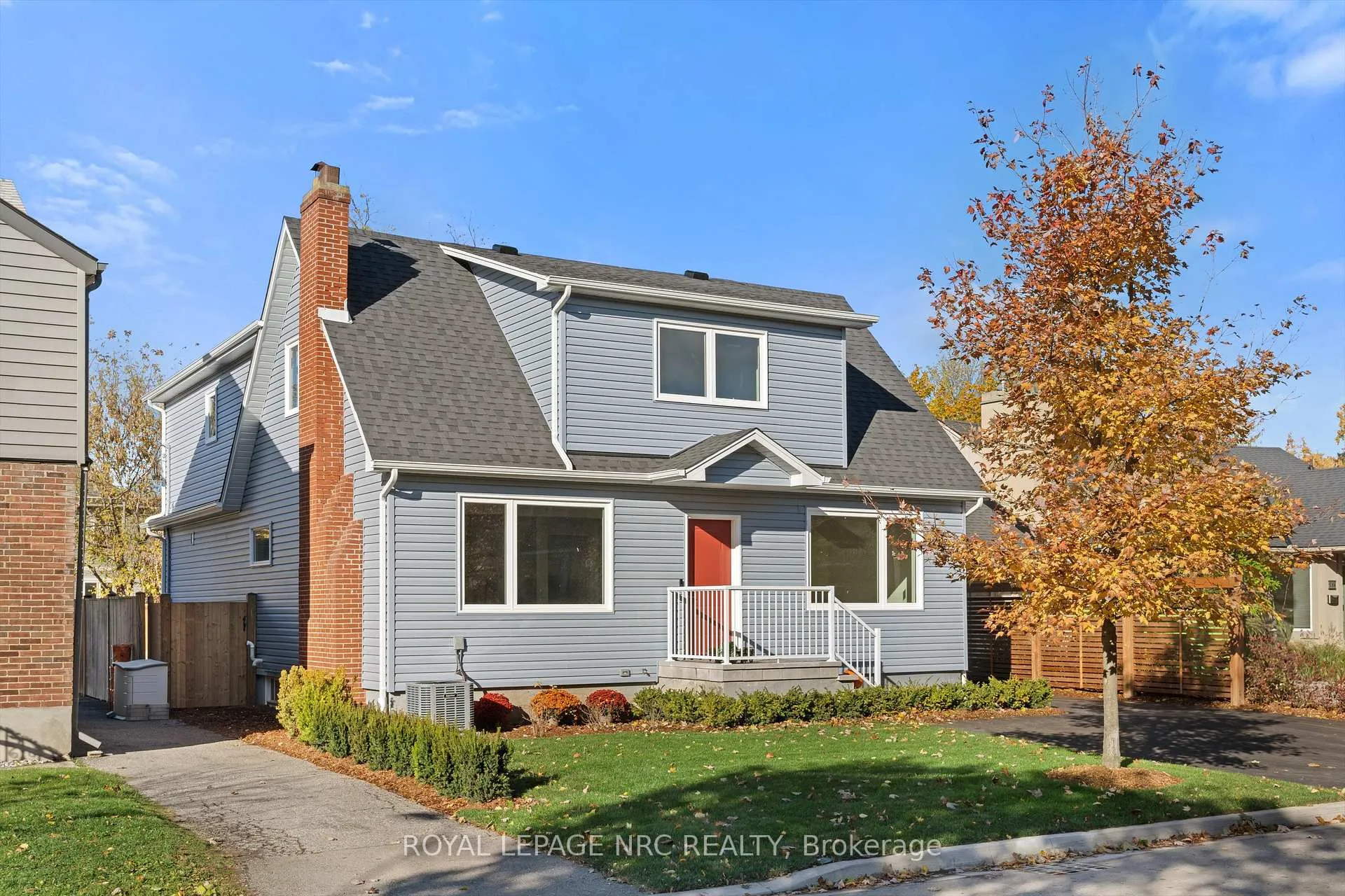Front of 118 Glenwood Avenue