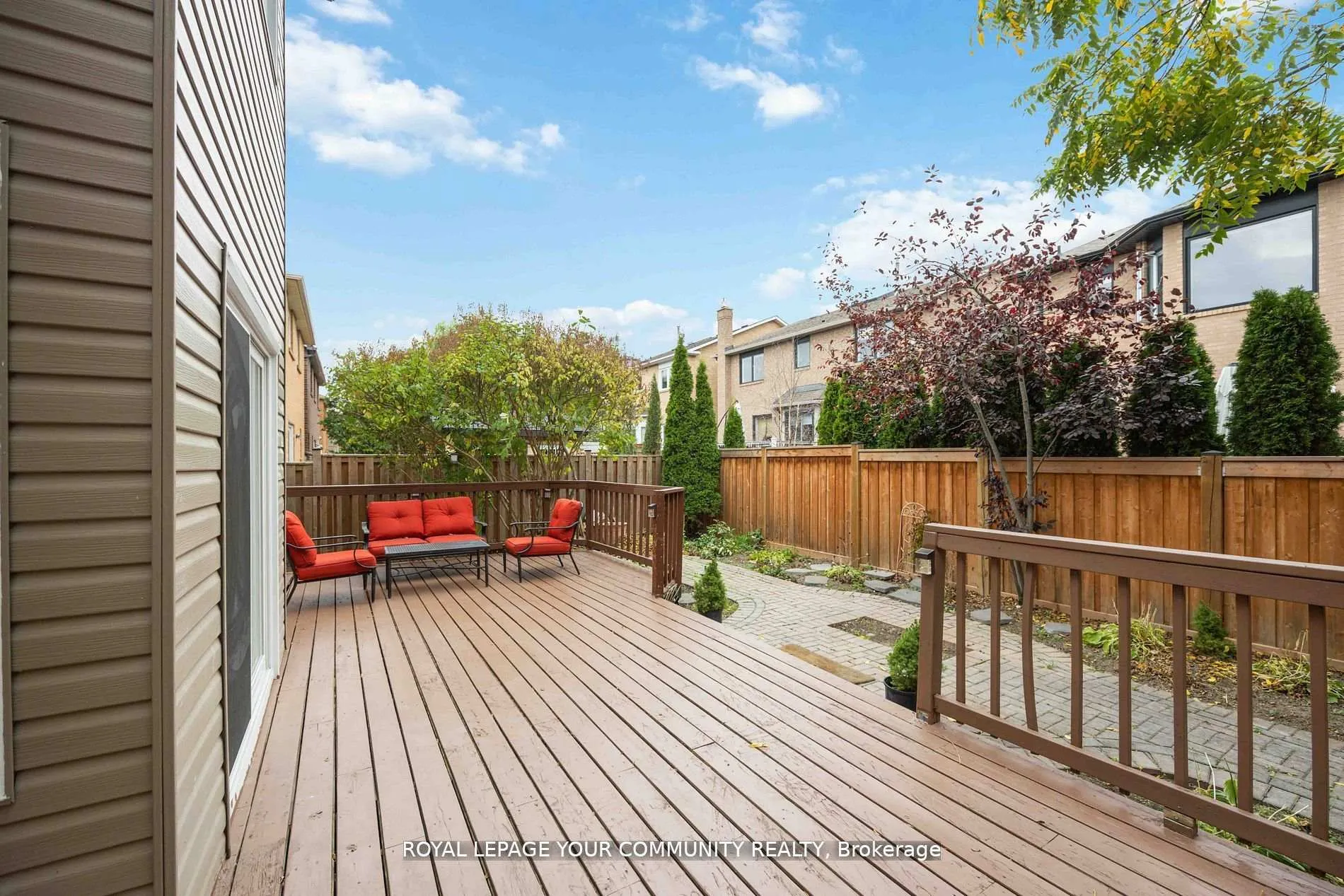 Photo 33 of 40 Janesville Road, Vaughan, Uplands — HOMEH
