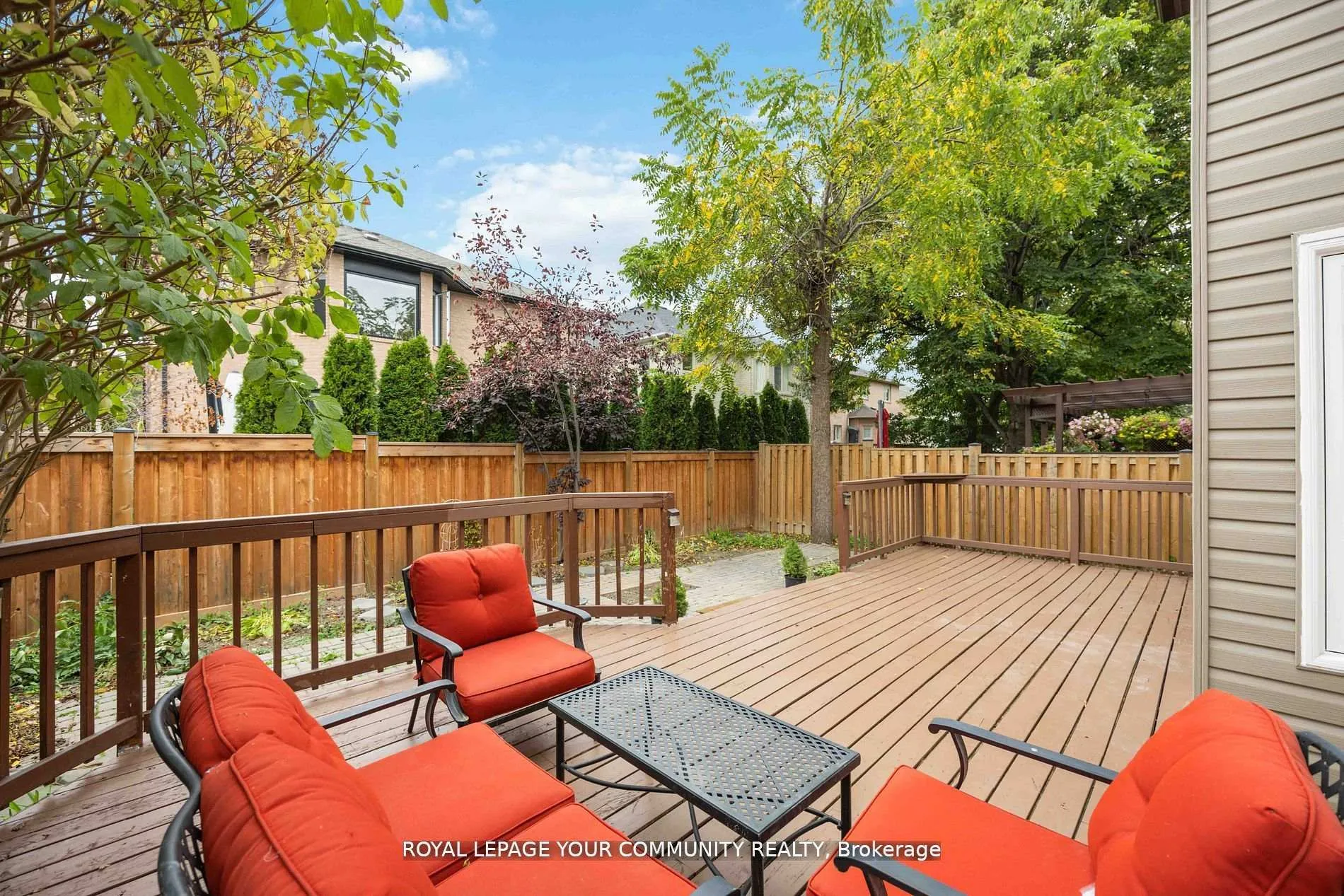 Photo 38 of 40 Janesville Road, Vaughan, Uplands — HOMEH