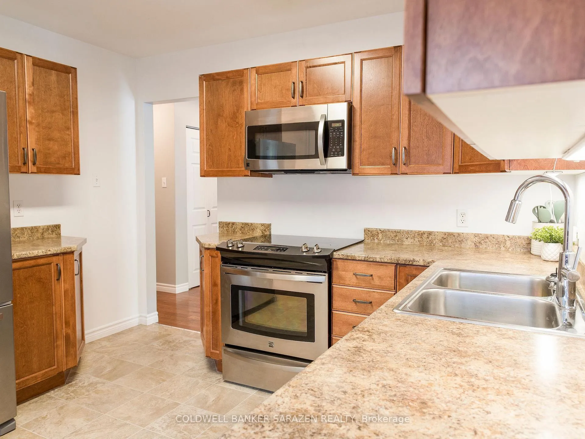 Photo 7 of 331 Caruso Street, Arnprior — HOMEH