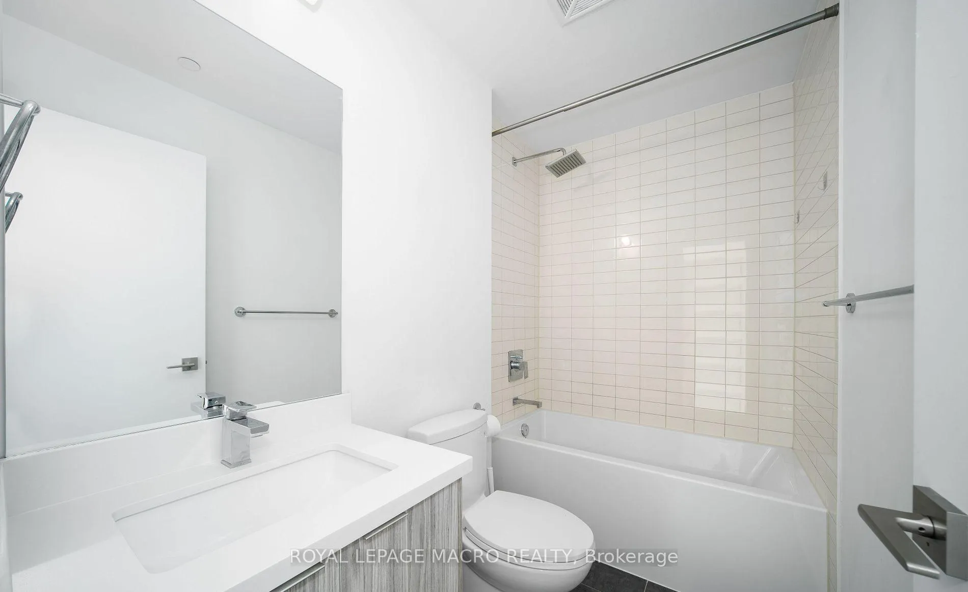 Photo 20 of Unit 309, 2916 Highway 7, Vaughan, Concord — HOMEH