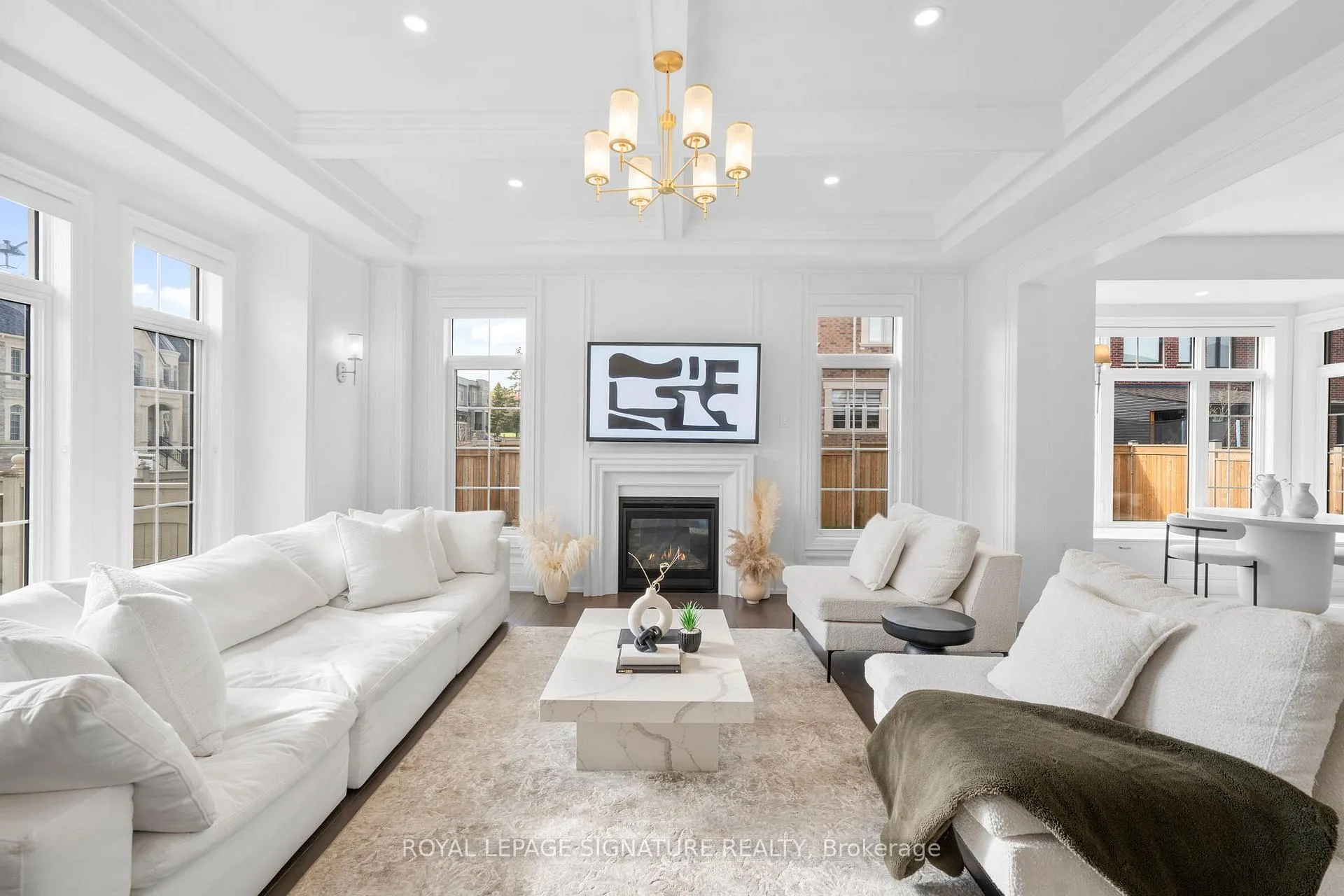 Photo 6 of 28 Lake Lenora Avenue, King, Nobleton — HOMEH