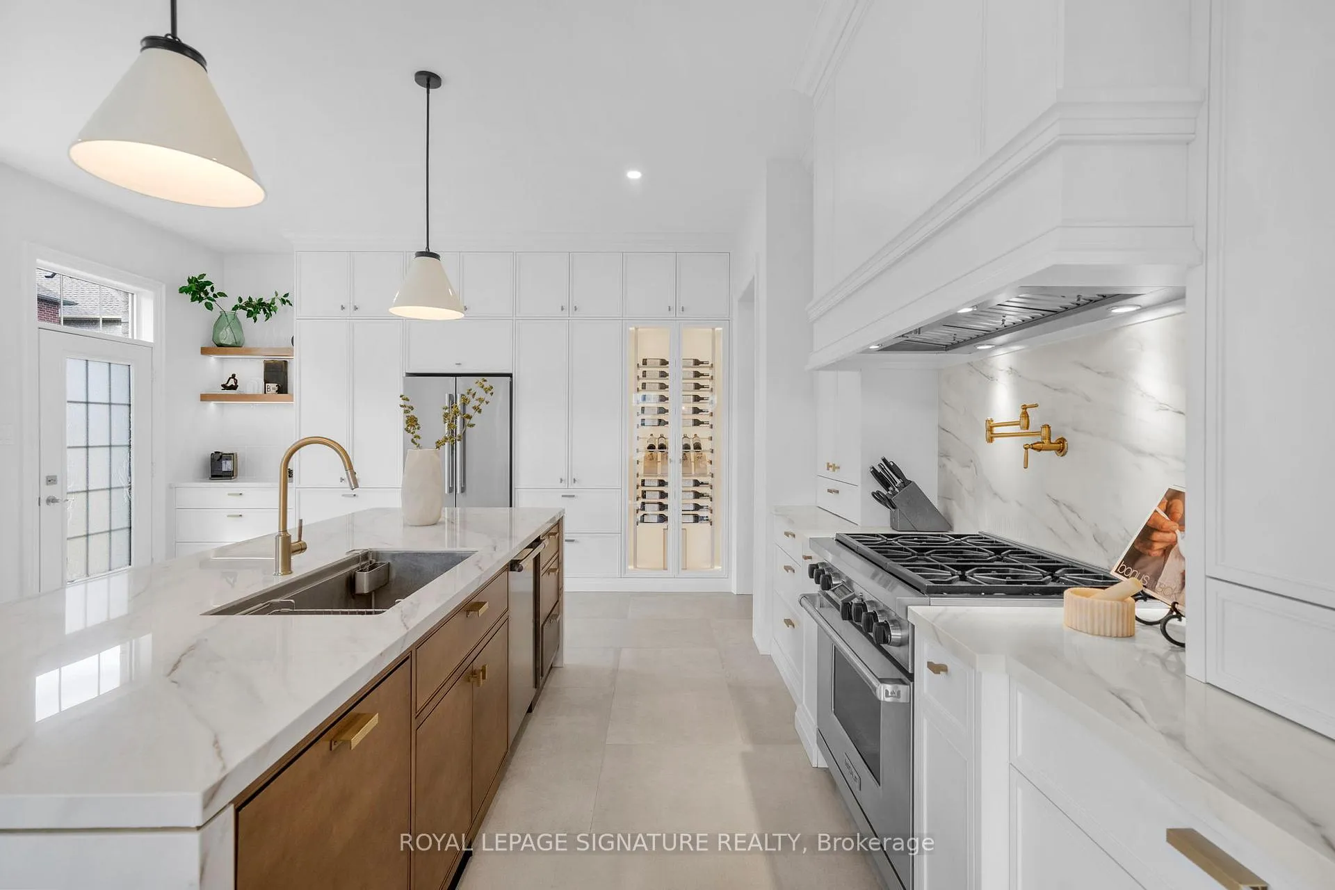 Photo 13 of 28 Lake Lenora Avenue, King, Nobleton — HOMEH