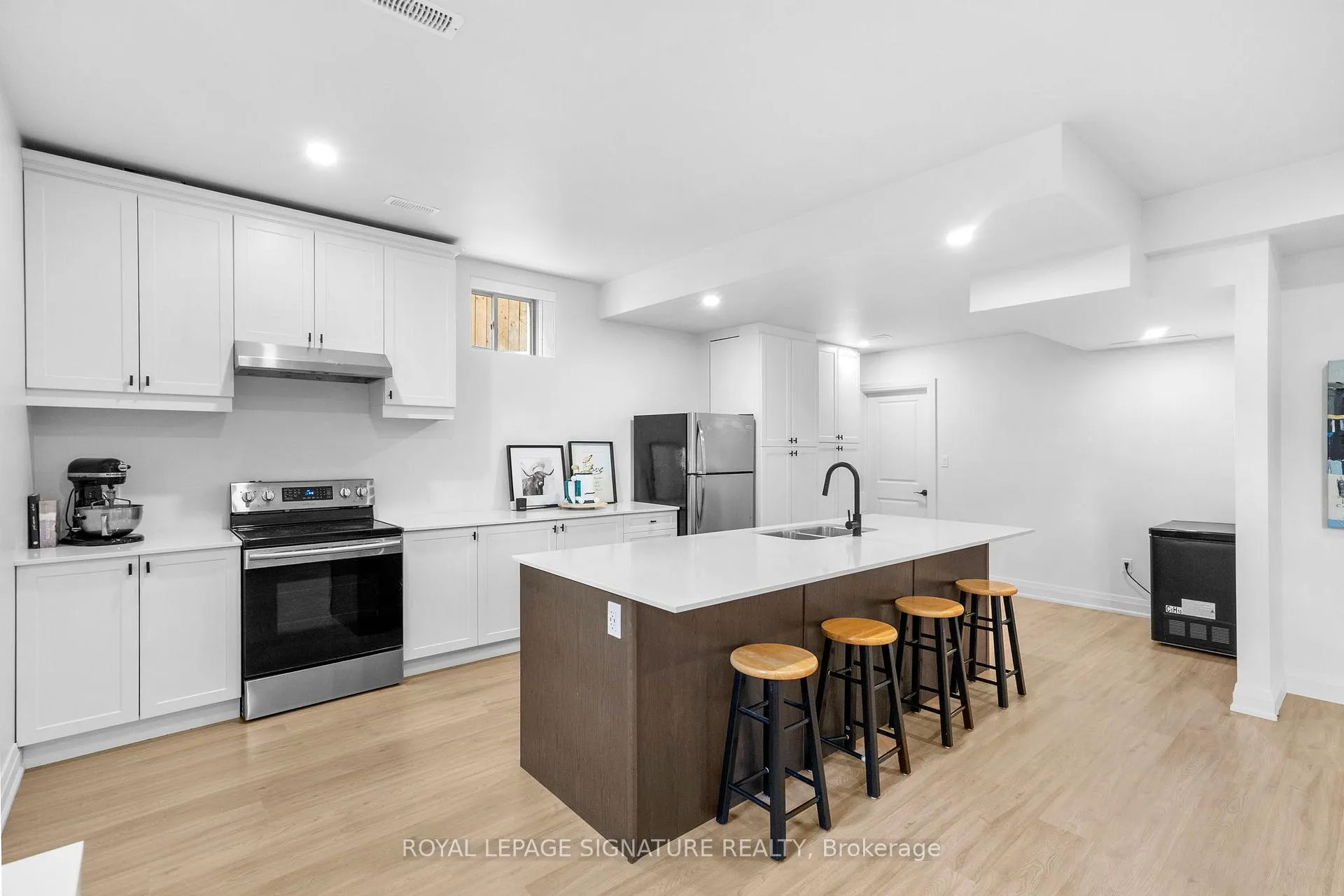 Photo 45 of 28 Lake Lenora Avenue, King, Nobleton — HOMEH