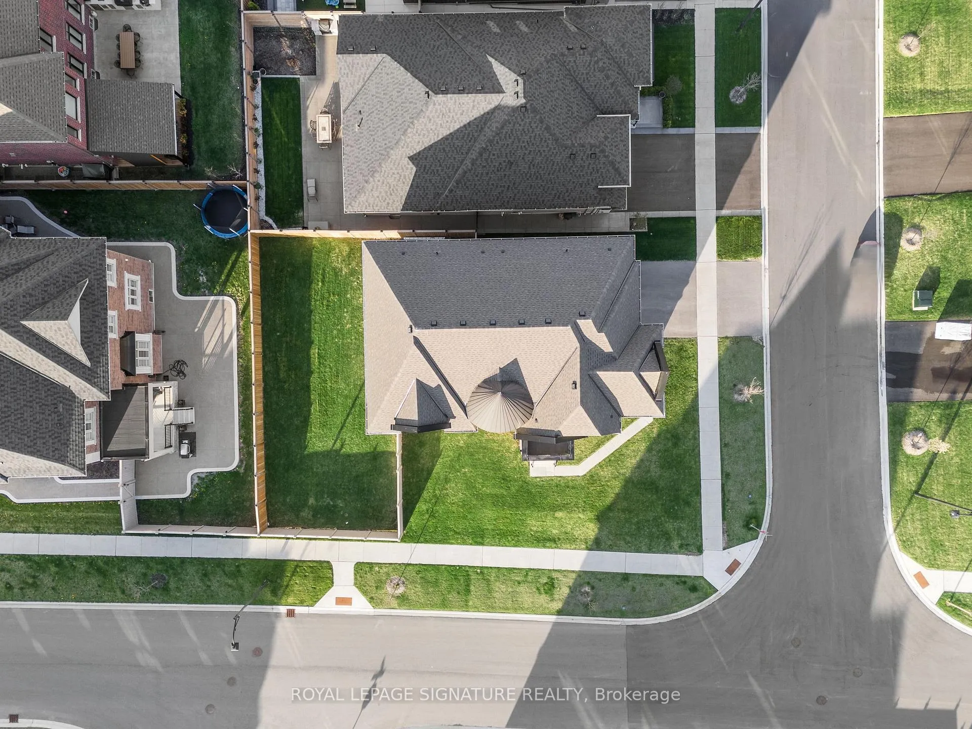 Photo 49 of 28 Lake Lenora Avenue, King, Nobleton — HOMEH
