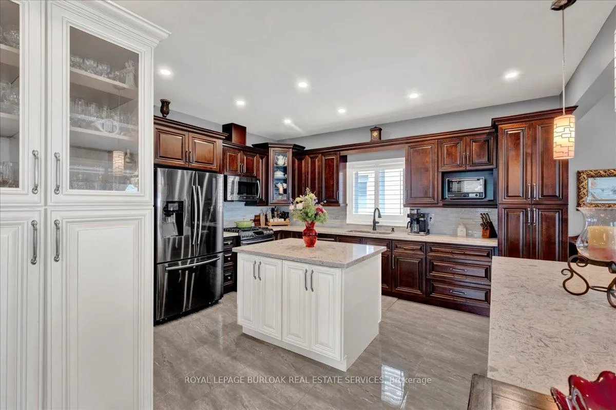 Photo 4 of 89 Eleanor Avenue, Hamilton, Eleanor — HOMEH