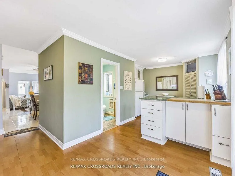 Photo 12 of 22 Ivy Avenue, Toronto, South Riverdale — HOMEH