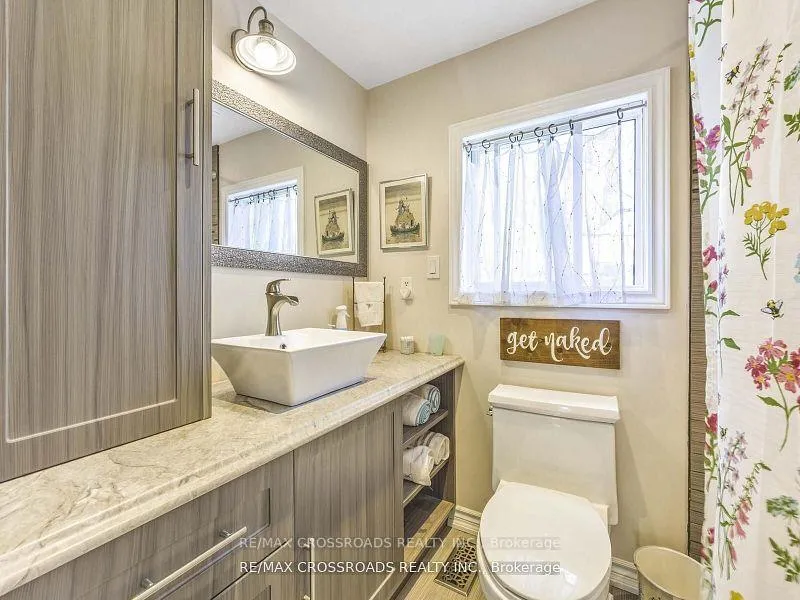 Photo 20 of 22 Ivy Avenue, Toronto, South Riverdale — HOMEH