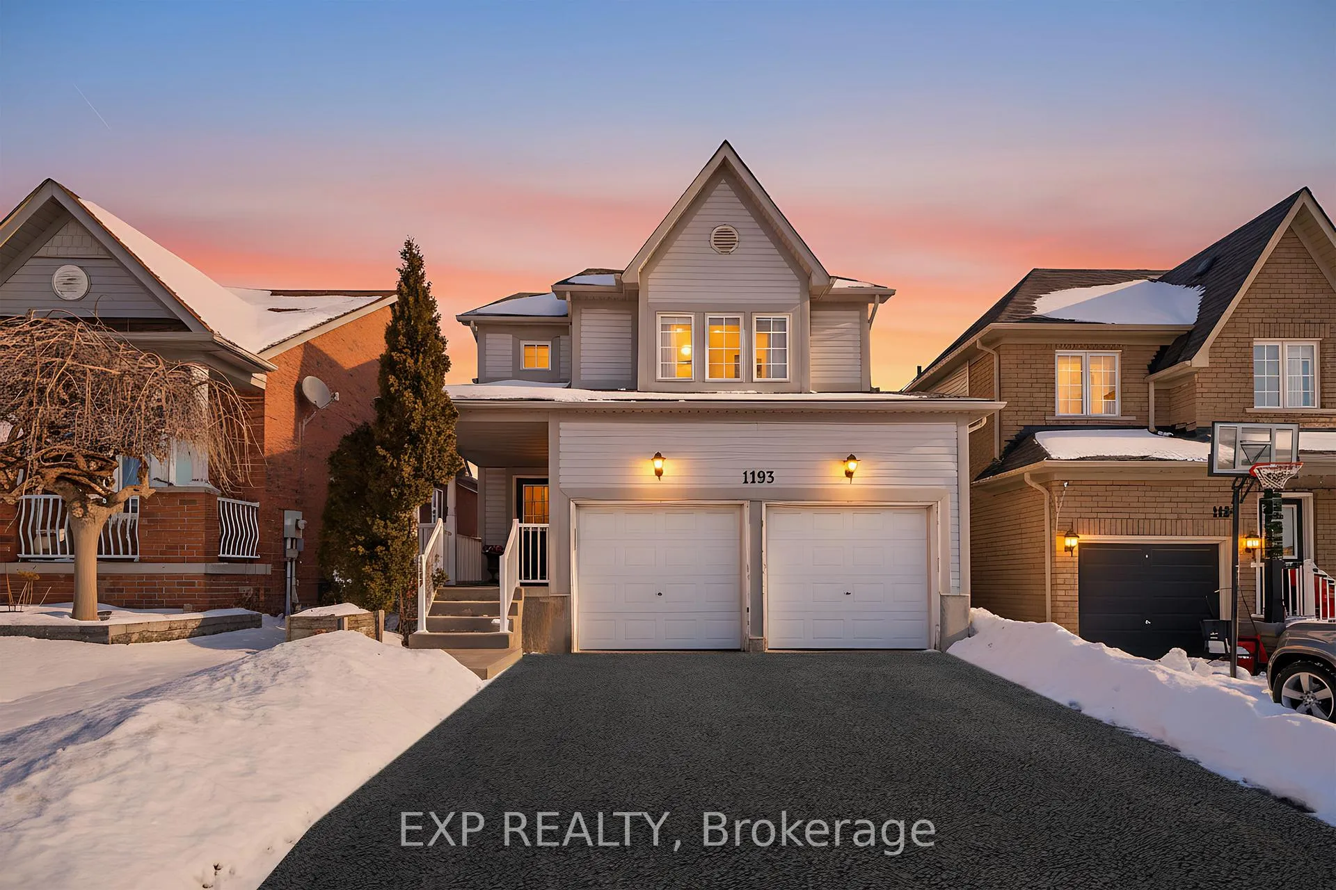 Front of 1193 Summerwood Heights