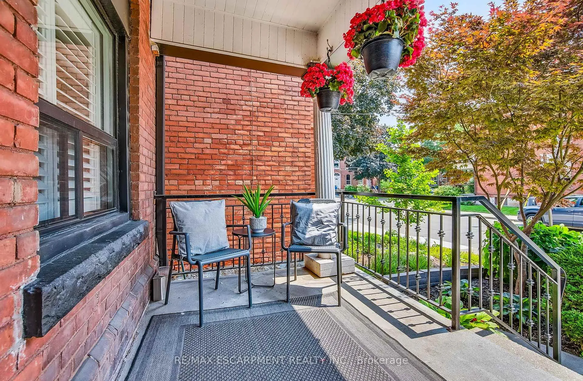 Photo 4 of 53 Murray Street E, Hamilton, Beasley — HOMEH