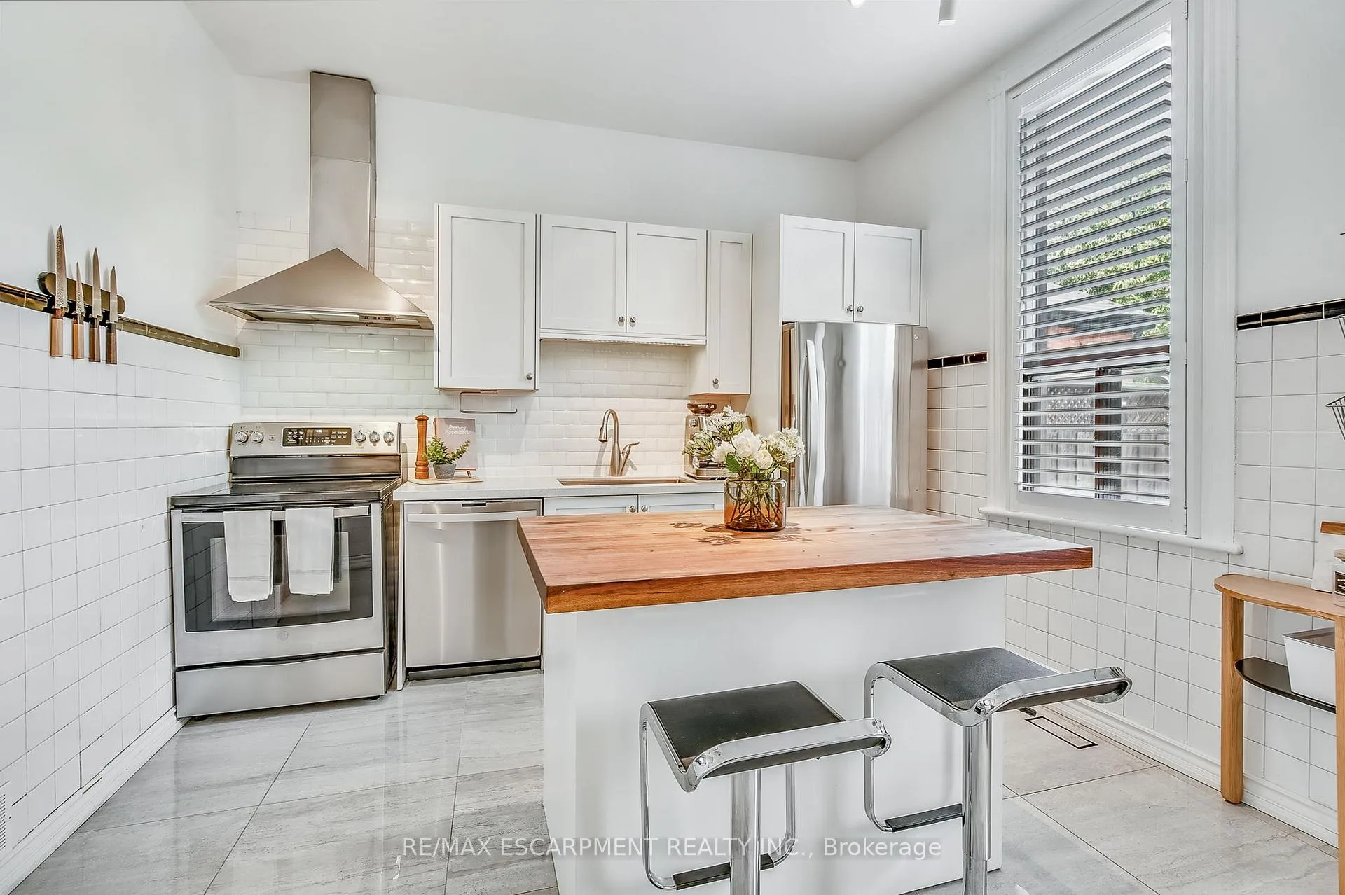 Photo 11 of 53 Murray Street E, Hamilton, Beasley — HOMEH