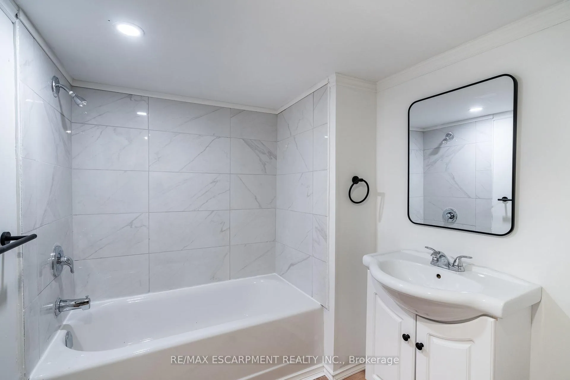 Photo 39 of 53 Murray Street E, Hamilton, Beasley — HOMEH