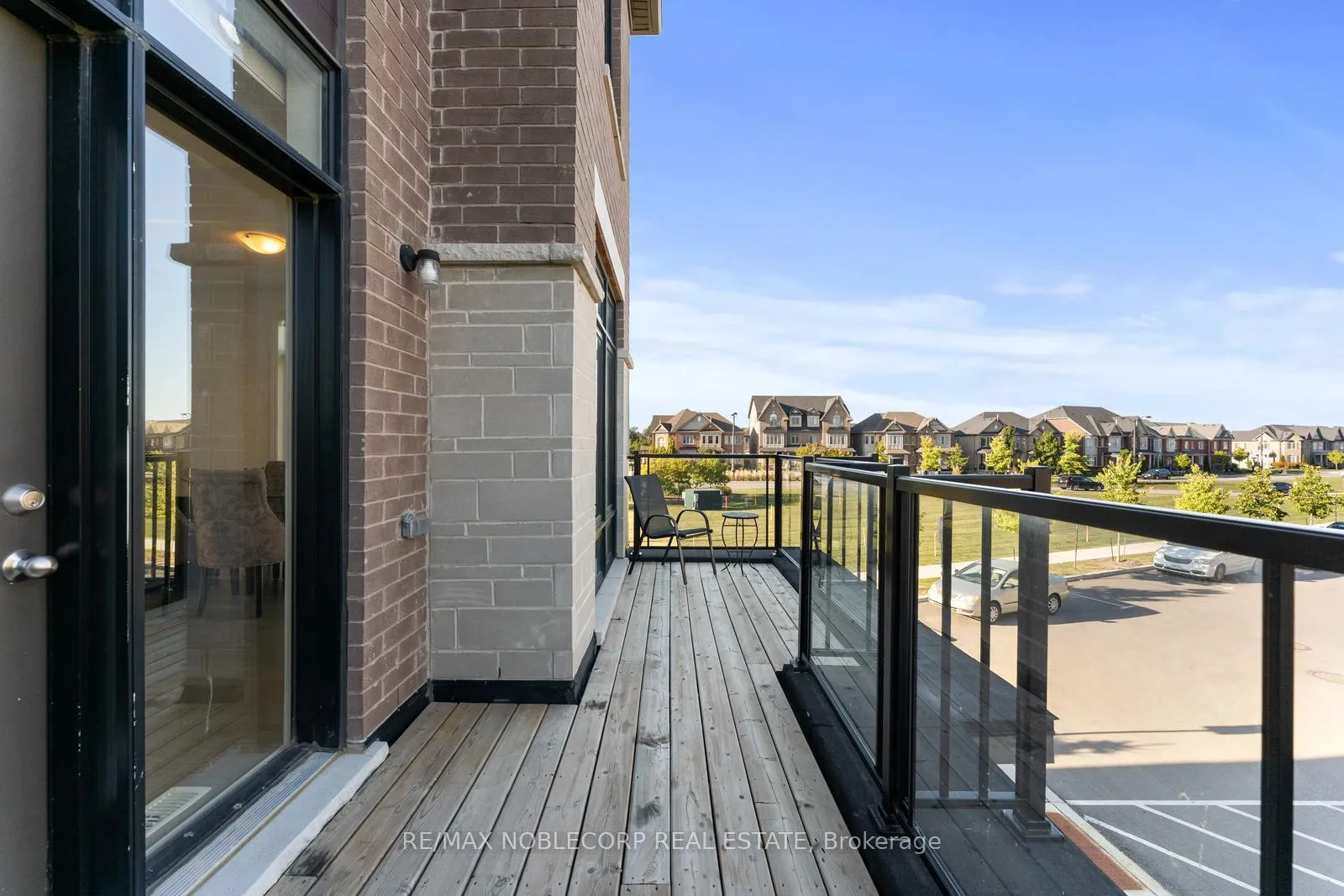 Photo 28 of 75 Holyrood Crescent, Vaughan, Kleinburg — HOMEH