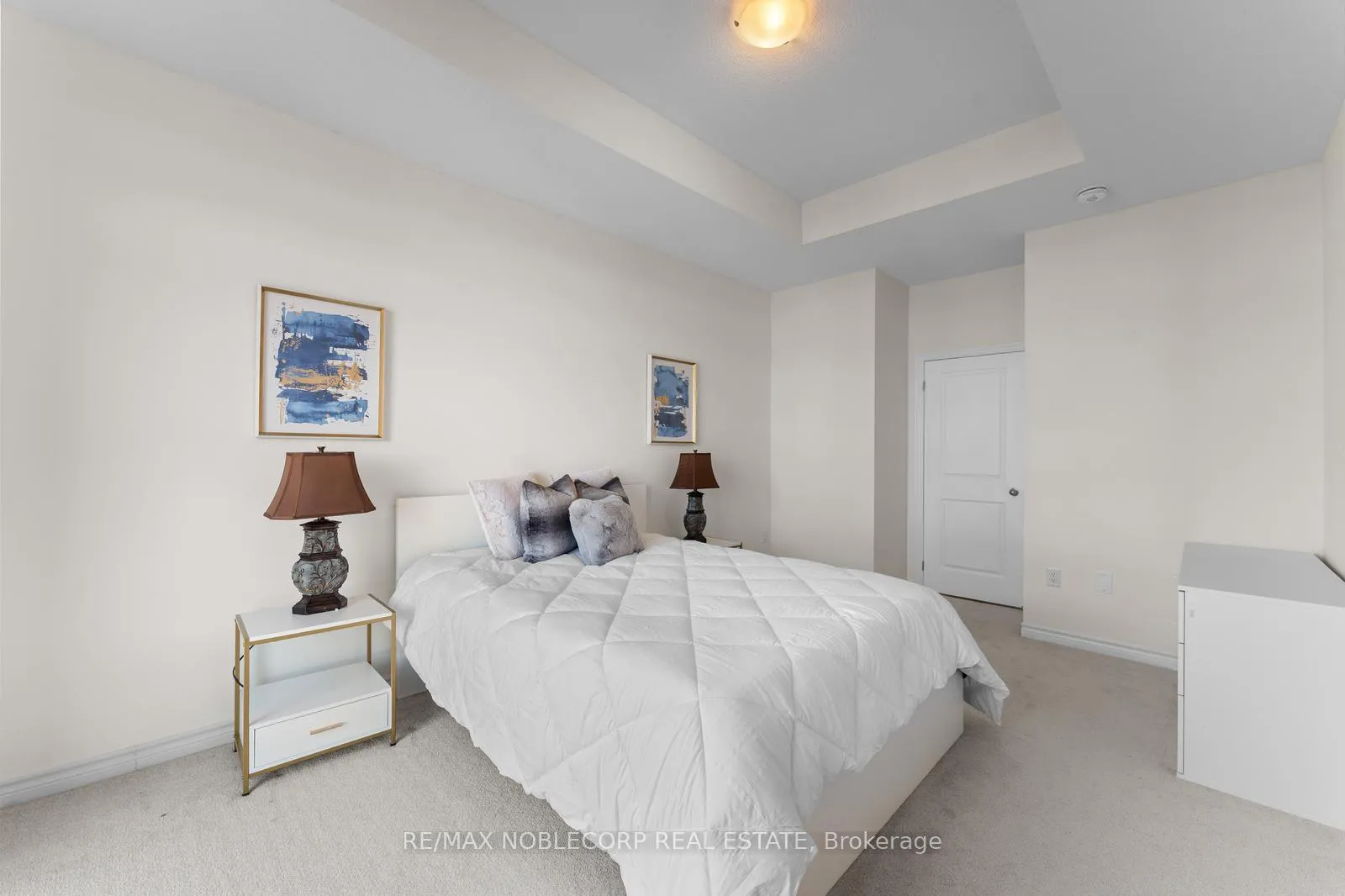 Photo 31 of 75 Holyrood Crescent, Vaughan, Kleinburg — HOMEH