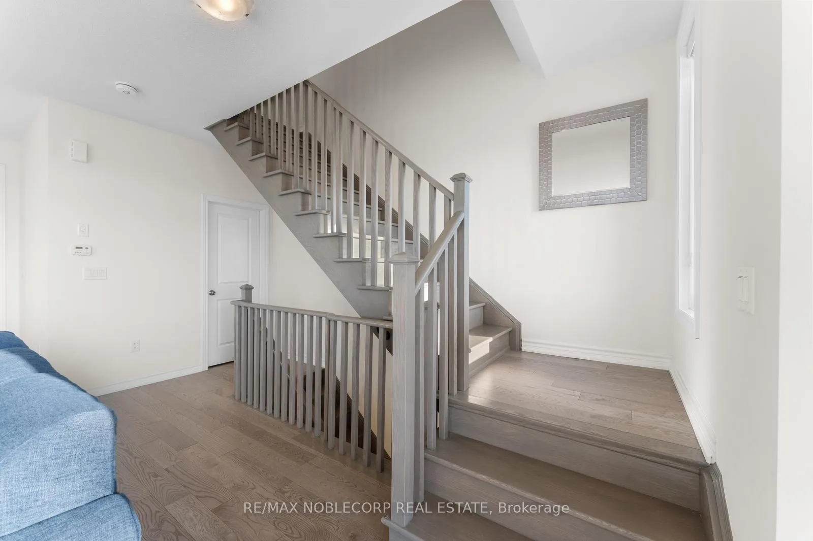 Photo 33 of 75 Holyrood Crescent, Vaughan, Kleinburg — HOMEH