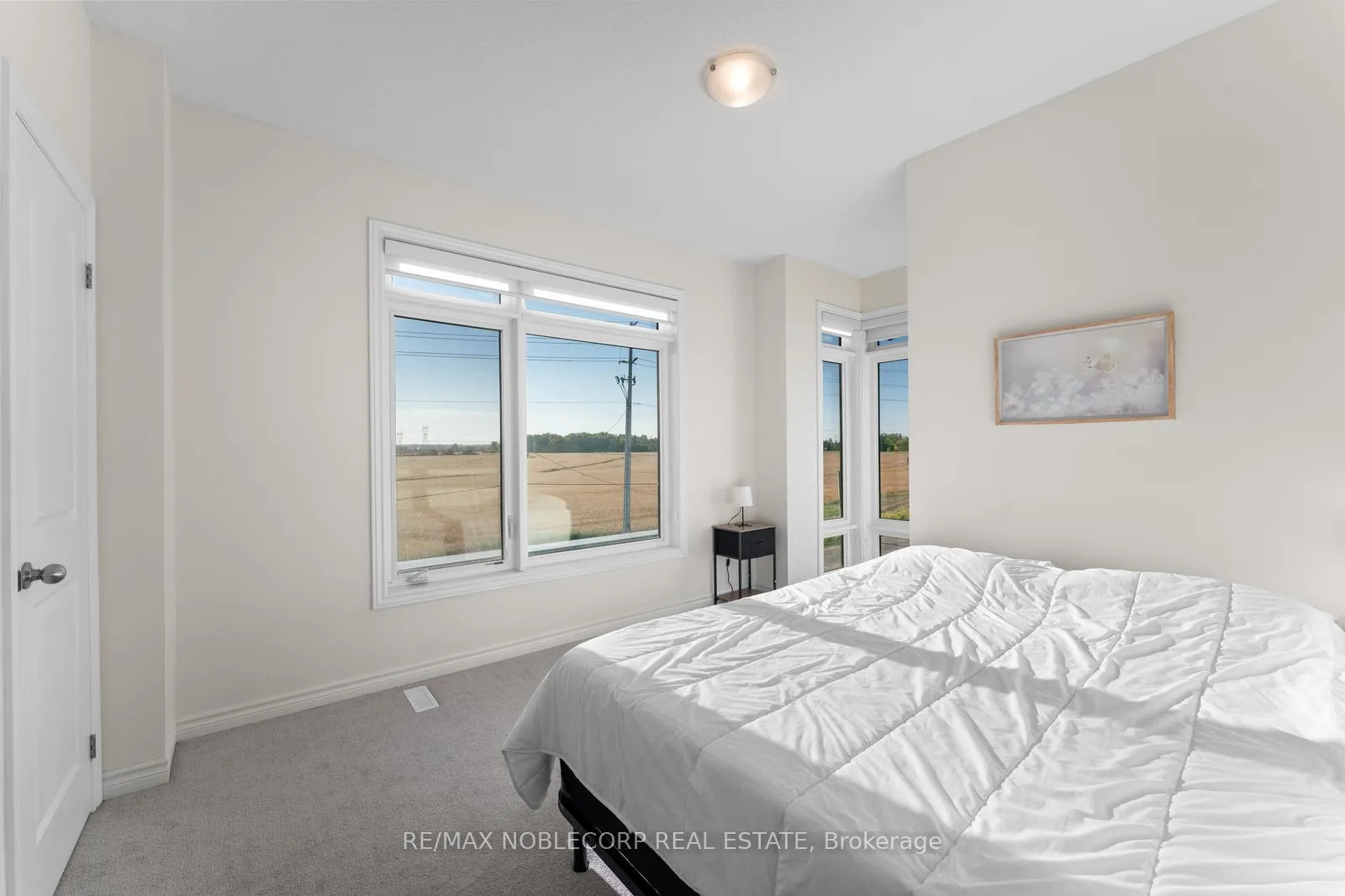 Photo 35 of 75 Holyrood Crescent, Vaughan, Kleinburg — HOMEH