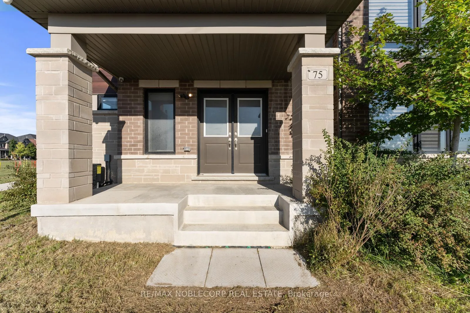 Photo 46 of 75 Holyrood Crescent, Vaughan, Kleinburg — HOMEH