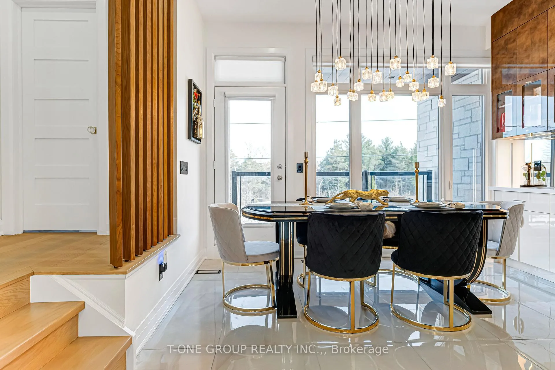 Photo 22 of 9 Credit Lane, Richmond Hill, Jefferson — HOMEH