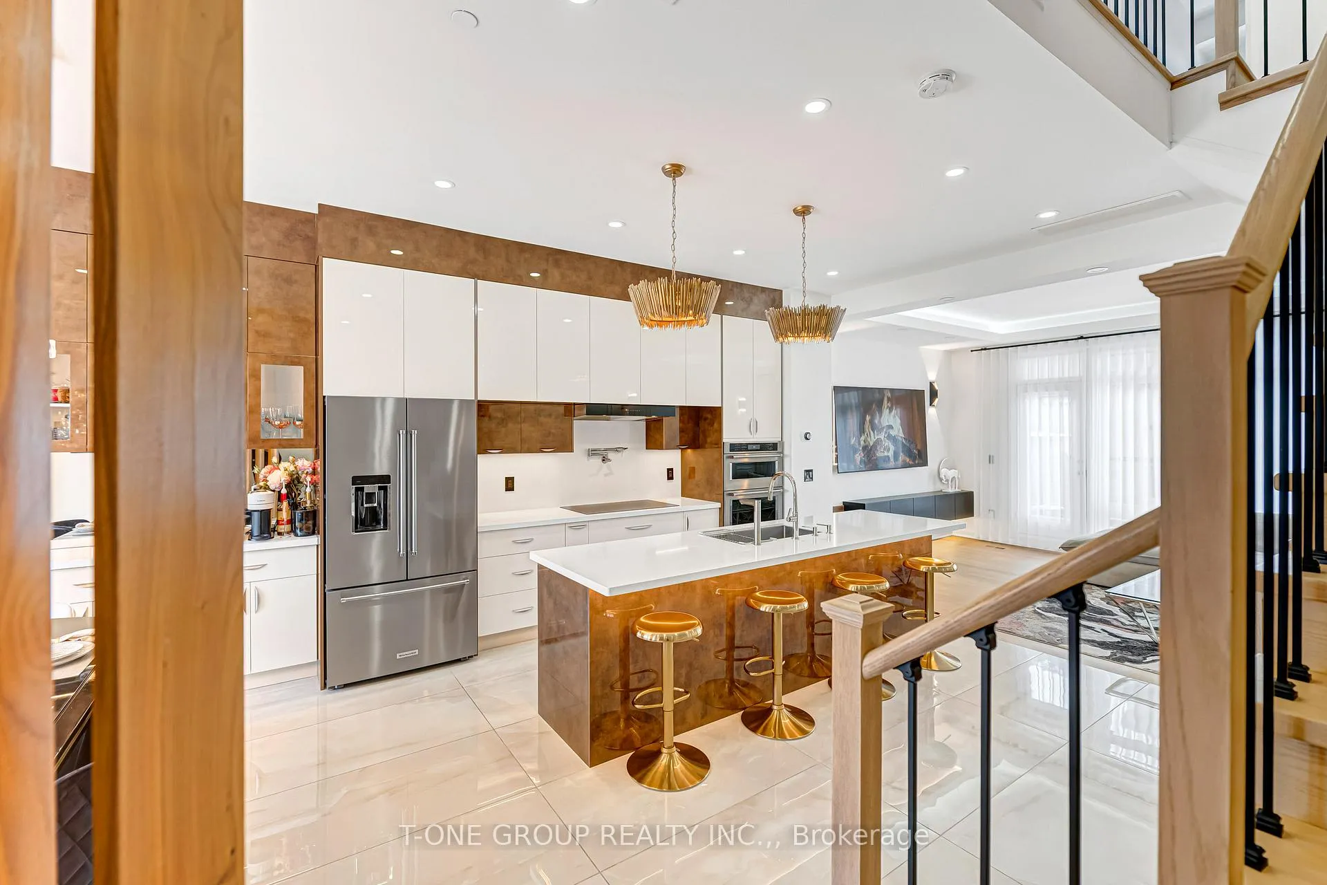 Photo 27 of 9 Credit Lane, Richmond Hill, Jefferson — HOMEH