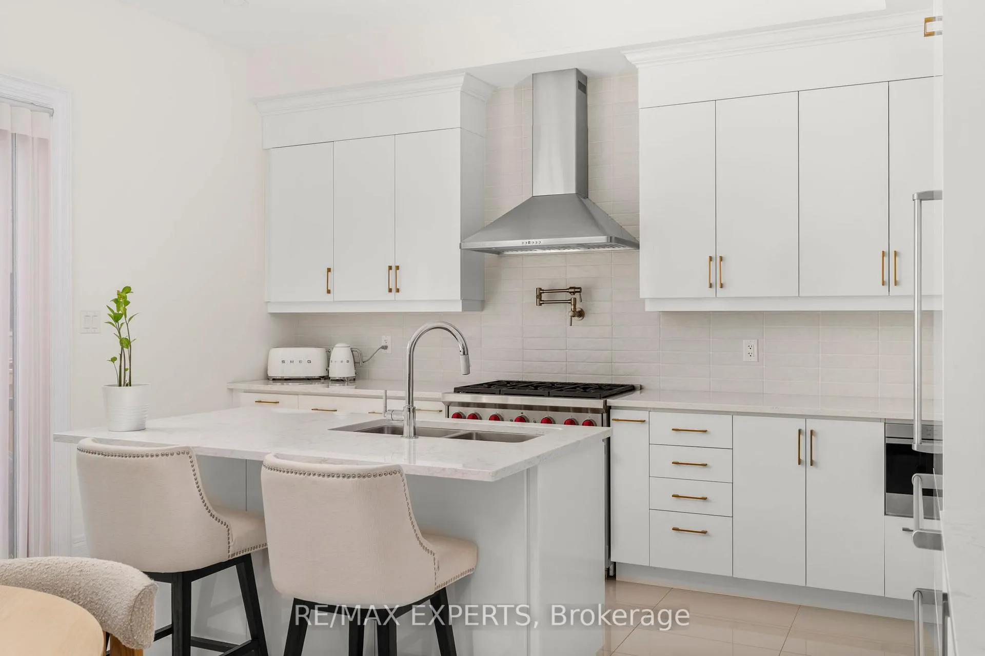 Photo 24 of 17 Kinburn Crescent, Vaughan, Vellore Village — HOMEH
