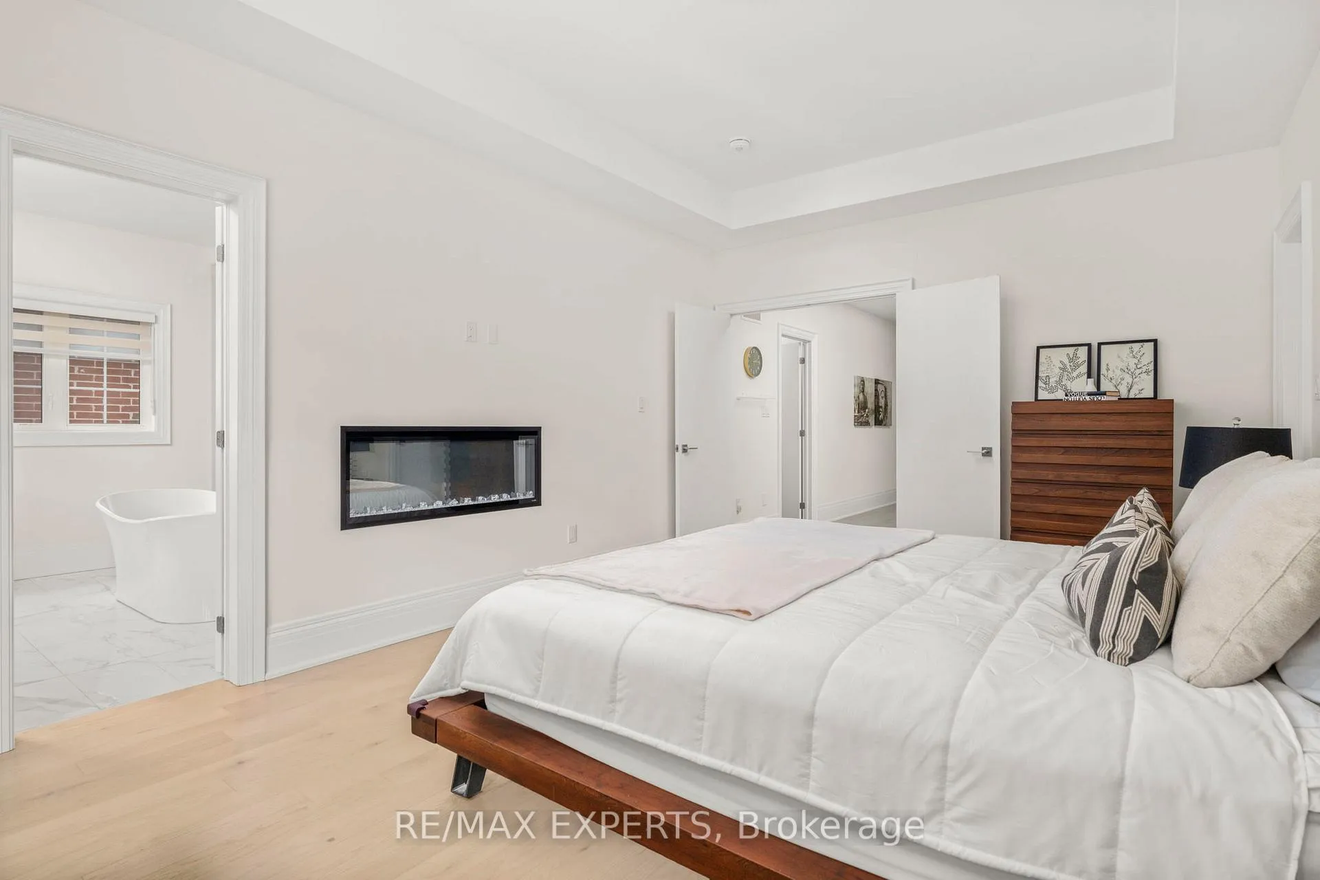 Photo 47 of 17 Kinburn Crescent, Vaughan, Vellore Village — HOMEH