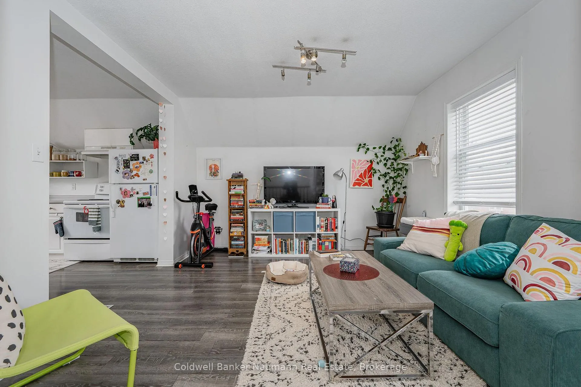 Photo 8 of 155 Weber Street E, Kitchener — HOMEH