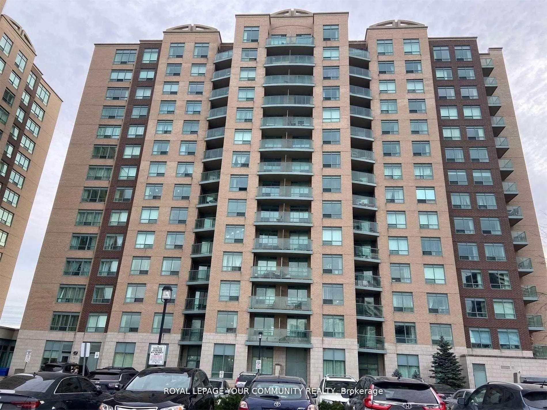 Photo 1 of Unit LPH10, 23 Oneida Crescent, Richmond Hill, Langstaff — HOMEH