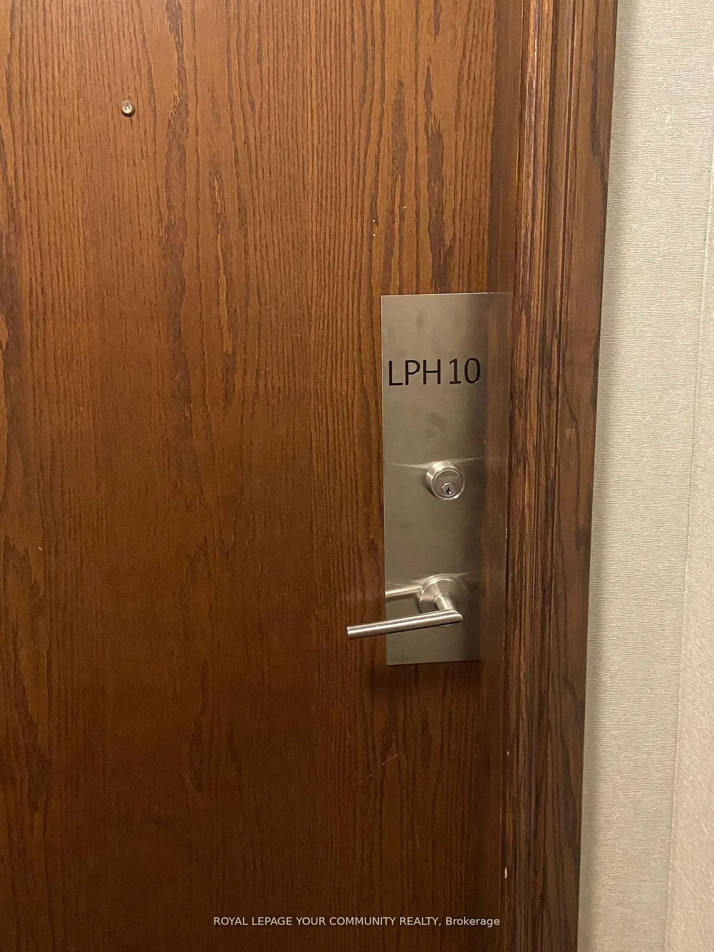 Photo 7 of Unit LPH10, 23 Oneida Crescent, Richmond Hill, Langstaff — HOMEH