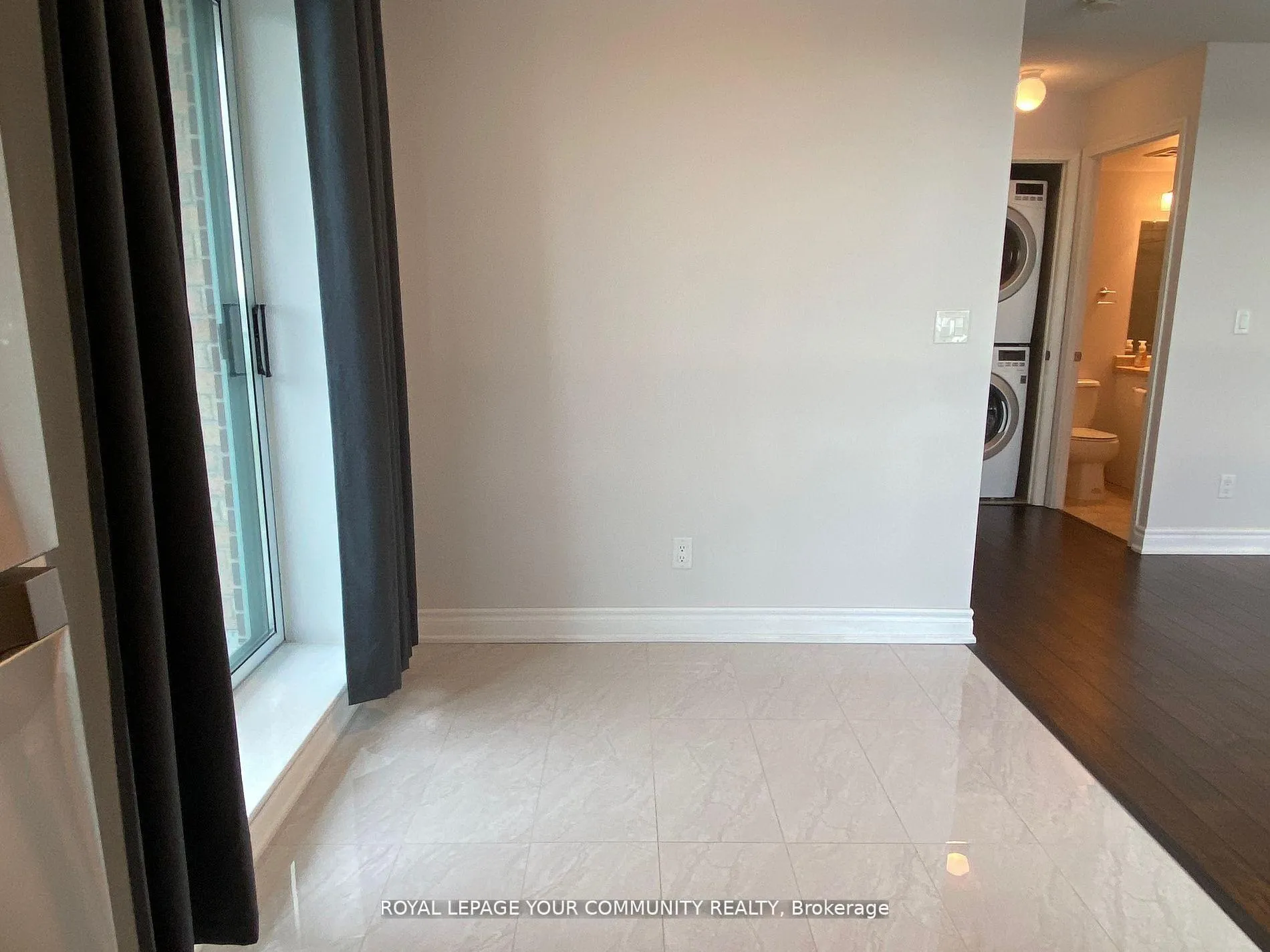 Photo 17 of Unit LPH10, 23 Oneida Crescent, Richmond Hill, Langstaff — HOMEH