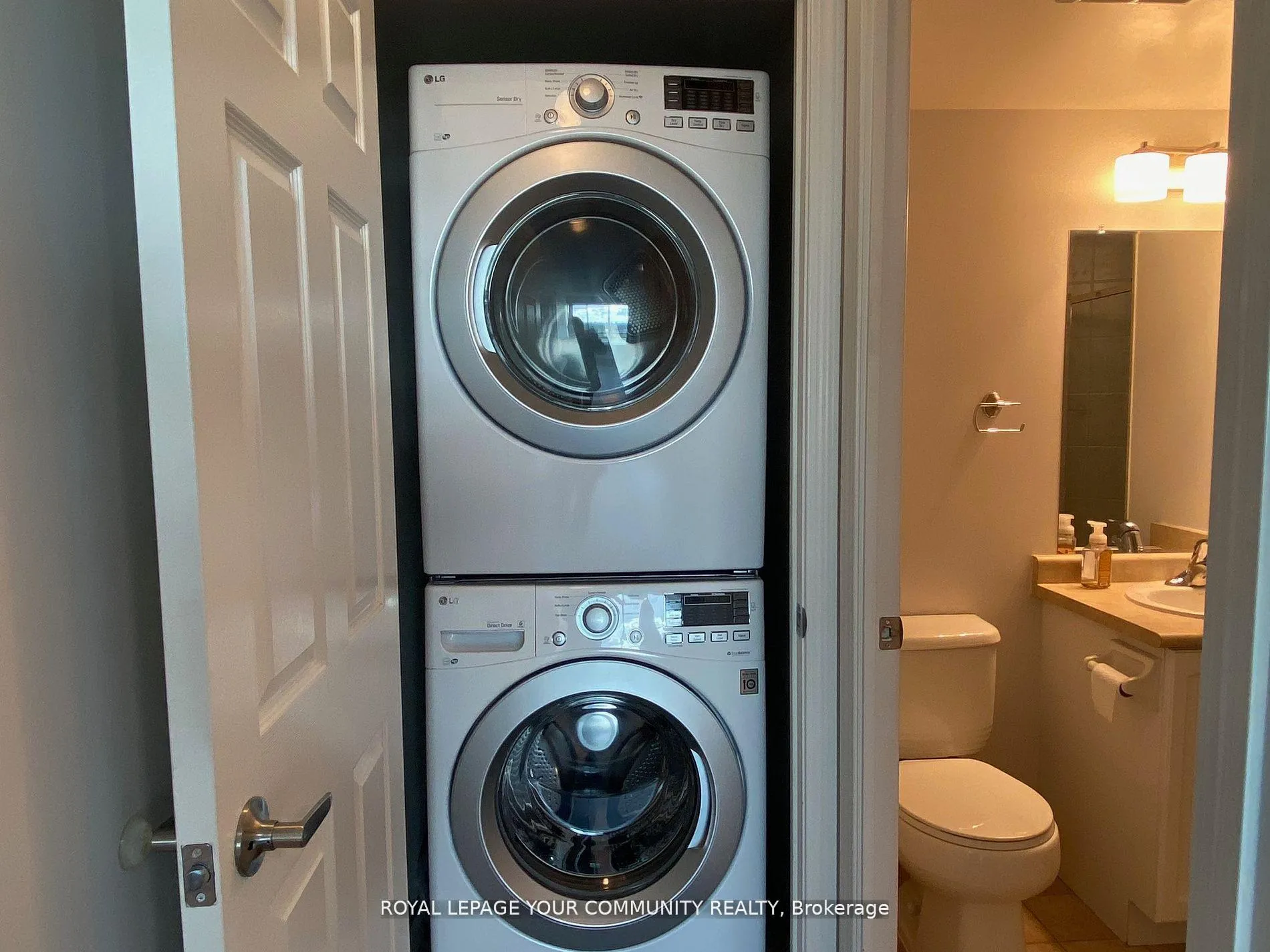 Photo 23 of Unit LPH10, 23 Oneida Crescent, Richmond Hill, Langstaff — HOMEH