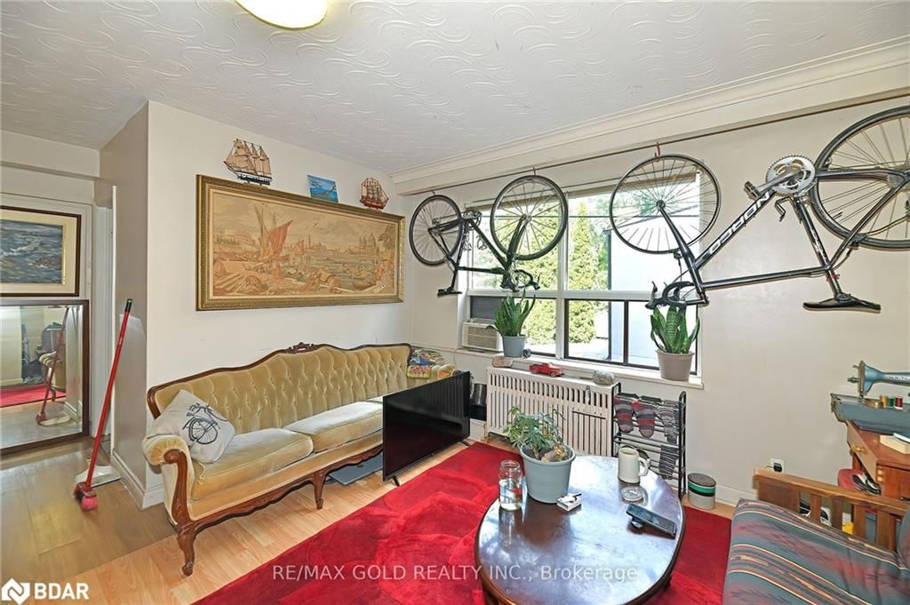 Photo 9 of 156 Barrington Avenue, Toronto, Crescent Town — HOMEH