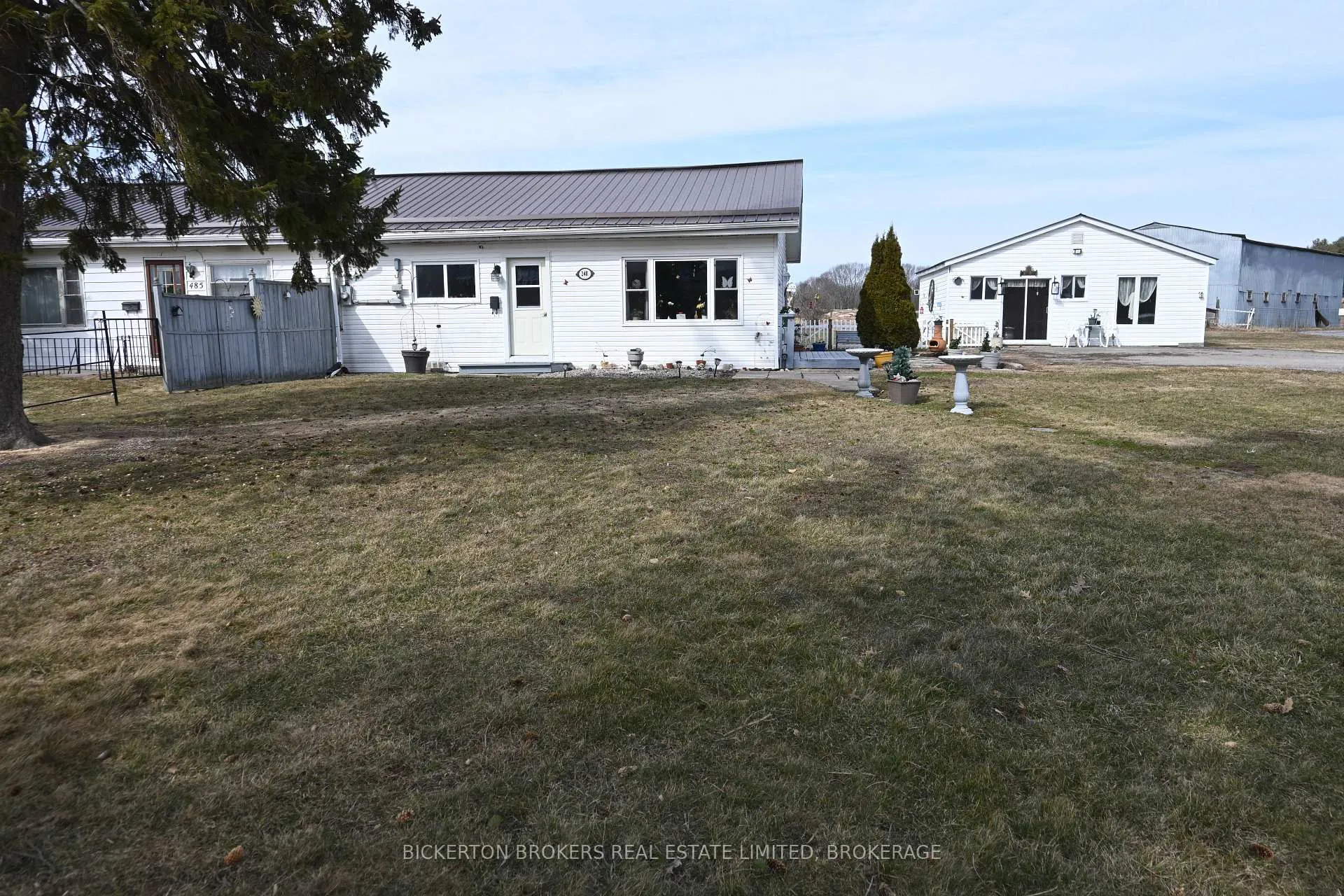 Photo 1 of 248 Cemetery Road, Gananoque — HOMEH