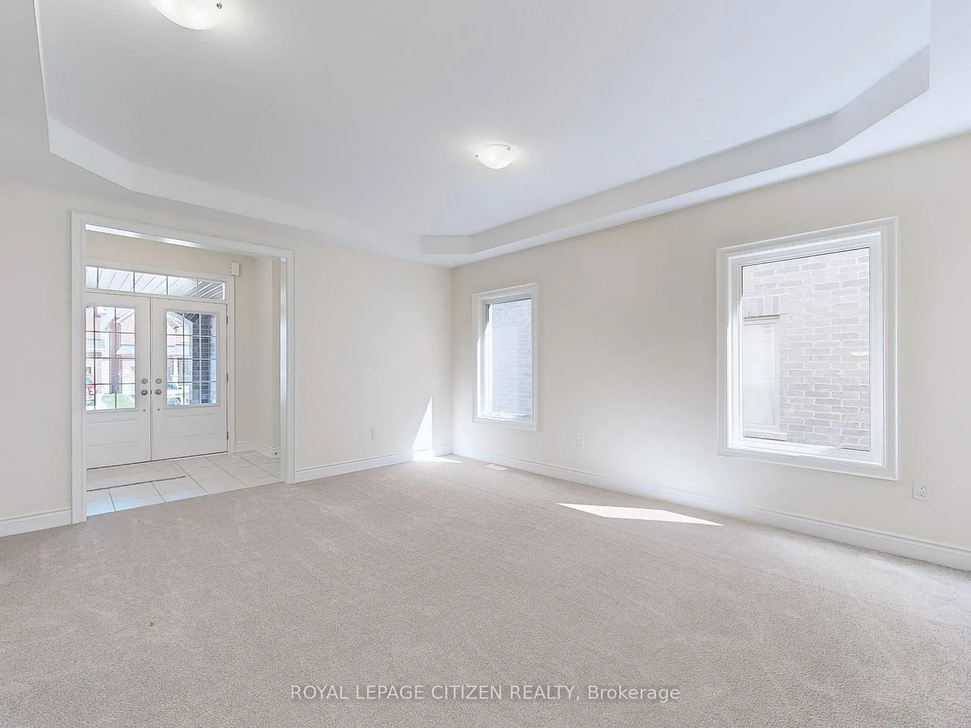 Photo 6 of 102 North Garden Boulevard, Scugog, Port Perry — HOMEH