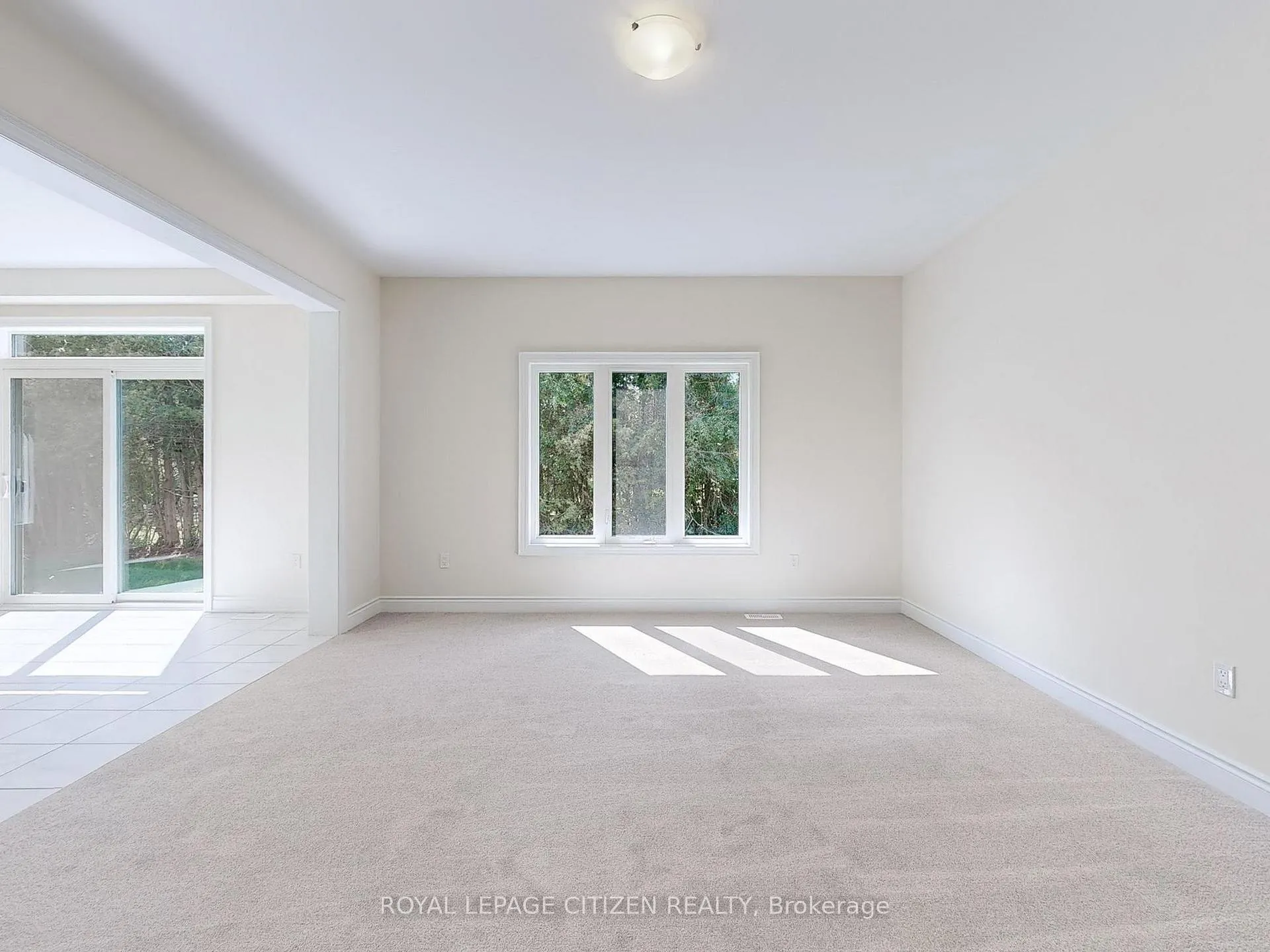 Photo 7 of 102 North Garden Boulevard, Scugog, Port Perry — HOMEH