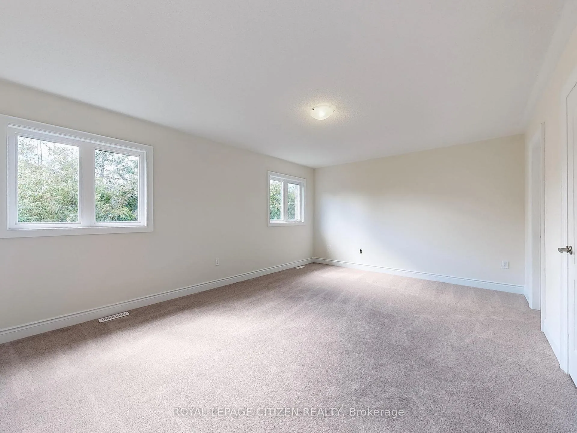 Photo 22 of 102 North Garden Boulevard, Scugog, Port Perry — HOMEH