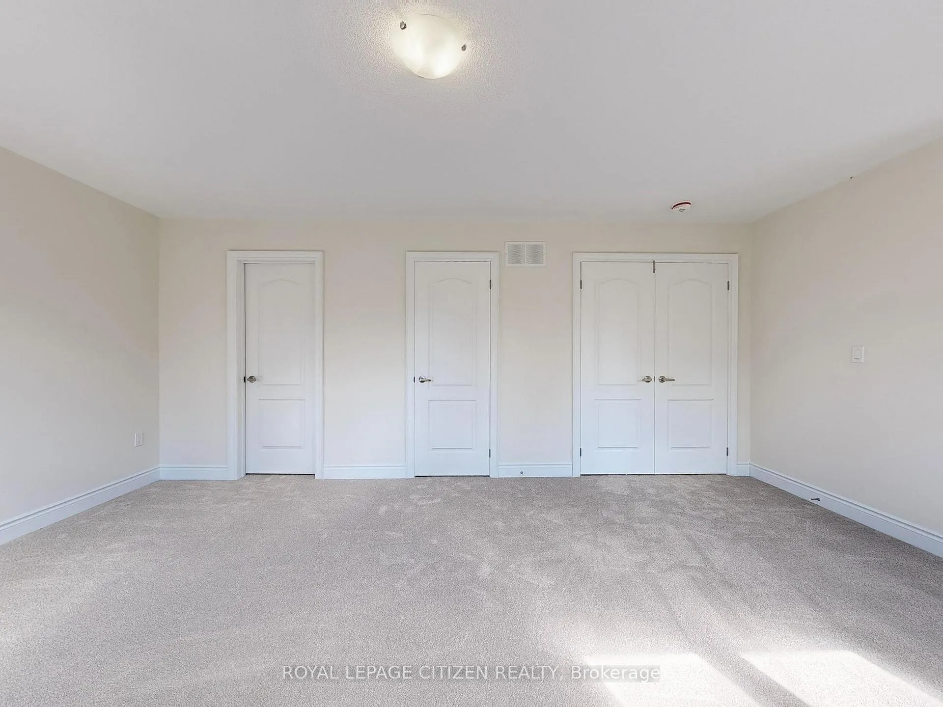 Photo 24 of 102 North Garden Boulevard, Scugog, Port Perry — HOMEH