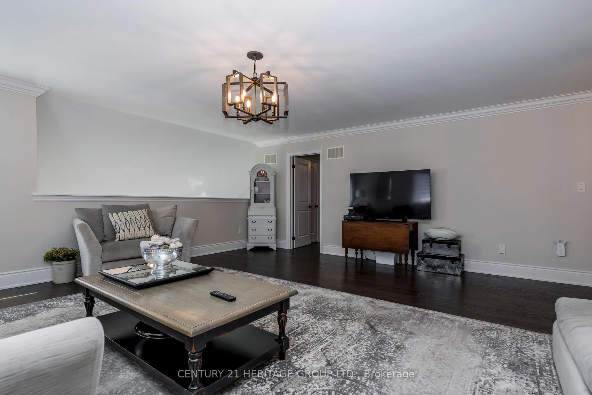 Photo 24 of 86 Sharpe Crescent, New Tecumseth, Tottenham — HOMEH