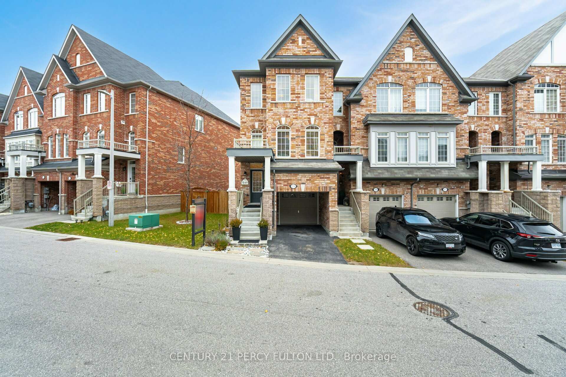 Photo 5 of 21 Graywardine Lane, Ajax, Northeast Ajax — HOMEH