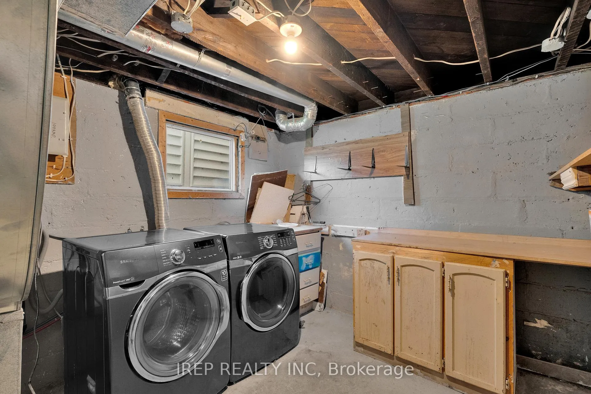 Photo 11 of 812 Dougall Avenue, Windsor — HOMEH
