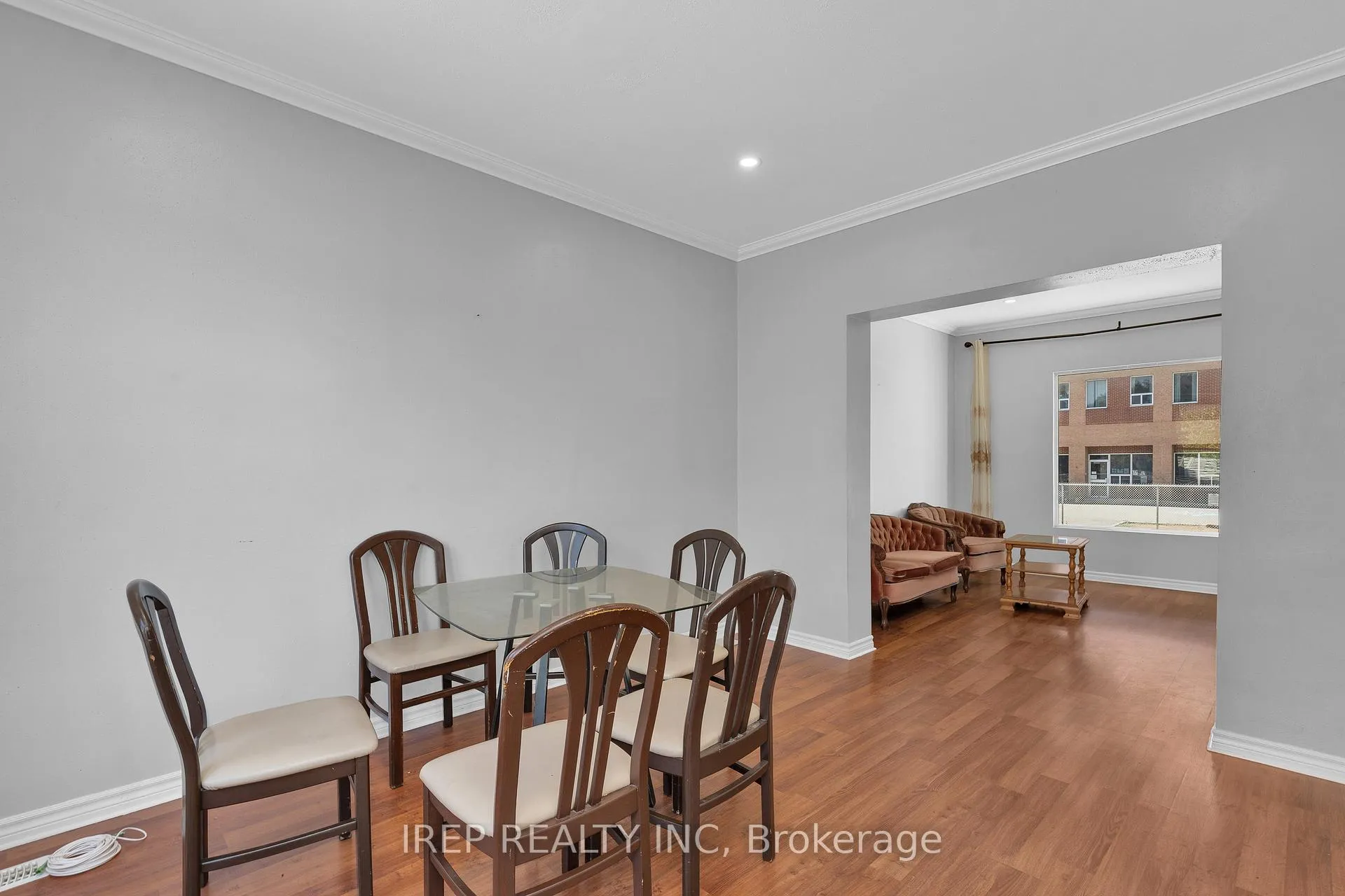 Photo 18 of 812 Dougall Avenue, Windsor — HOMEH