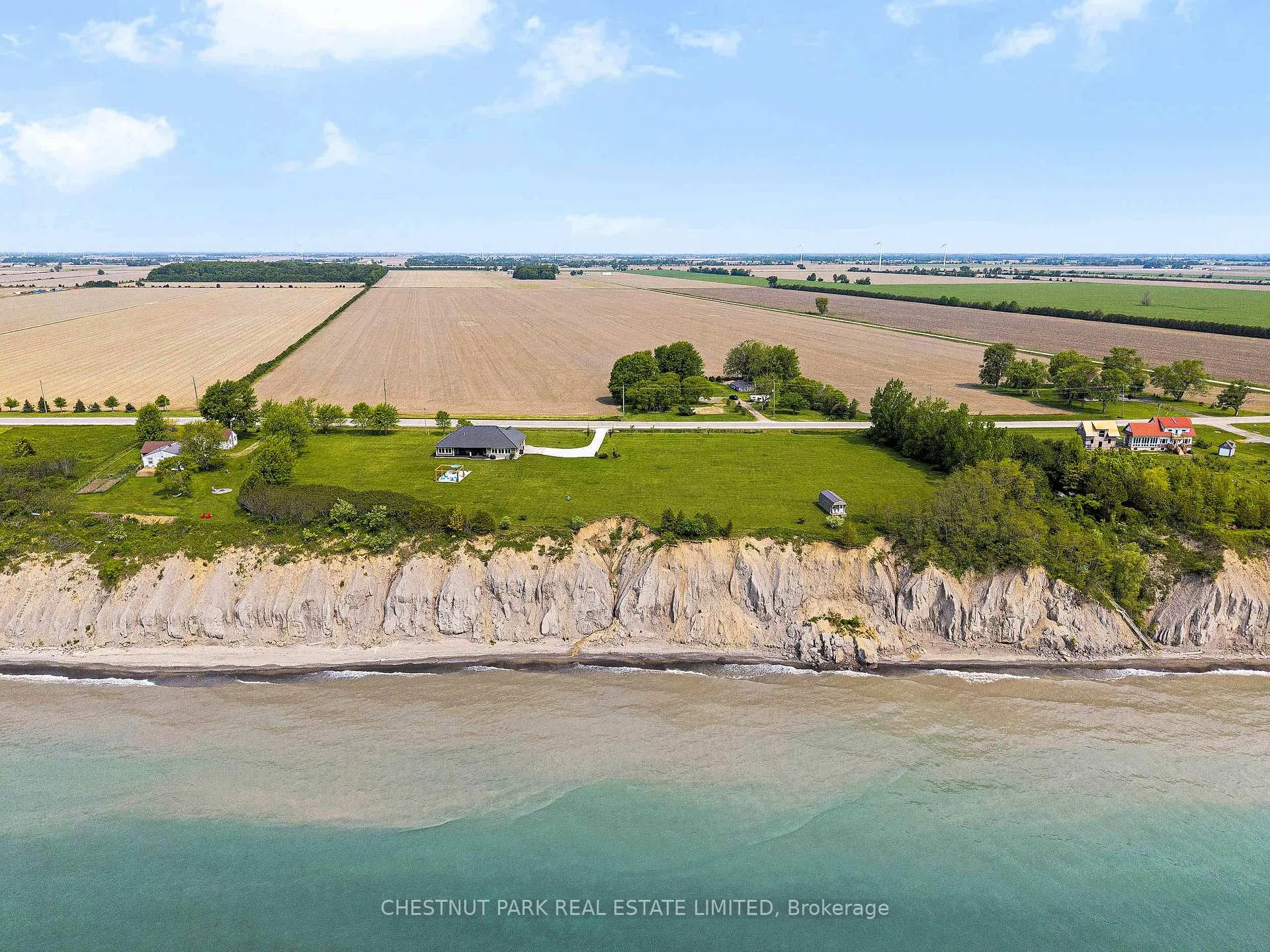 Photo 33 of 5084 Talbot Trail, Chatham-Kent — HOMEH