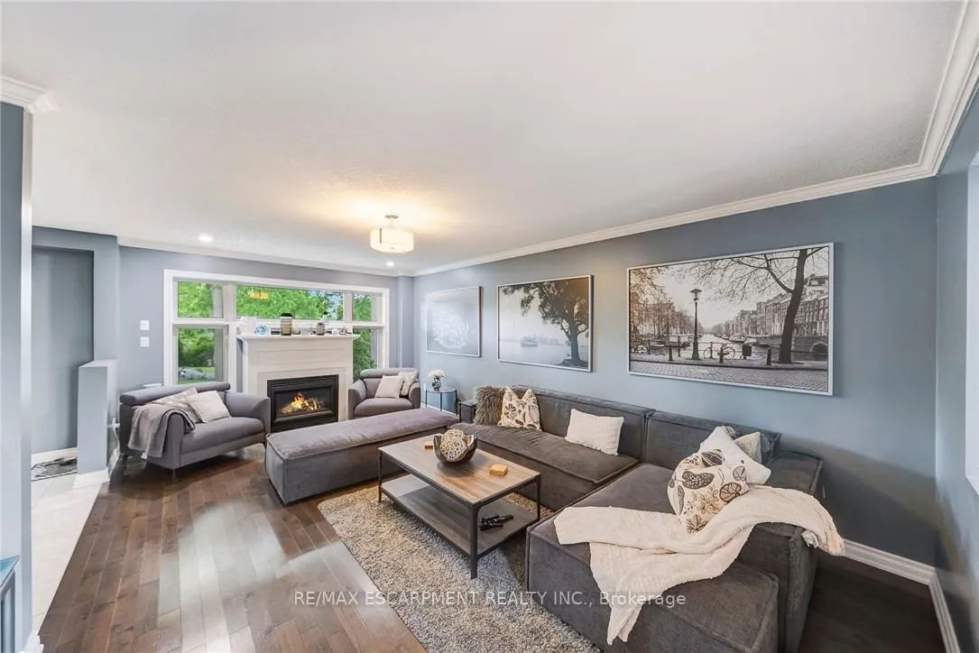 Photo 8 of 786 Upper Horning Road, Hamilton, Gurnett — HOMEH
