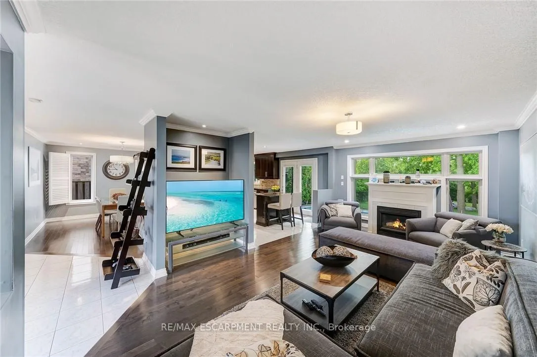 Photo 9 of 786 Upper Horning Road, Hamilton, Gurnett — HOMEH