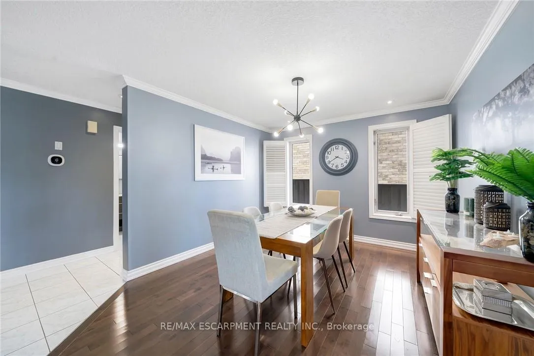 Photo 17 of 786 Upper Horning Road, Hamilton, Gurnett — HOMEH