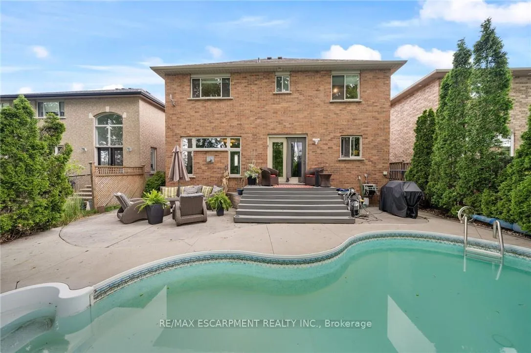 Photo 42 of 786 Upper Horning Road, Hamilton, Gurnett — HOMEH