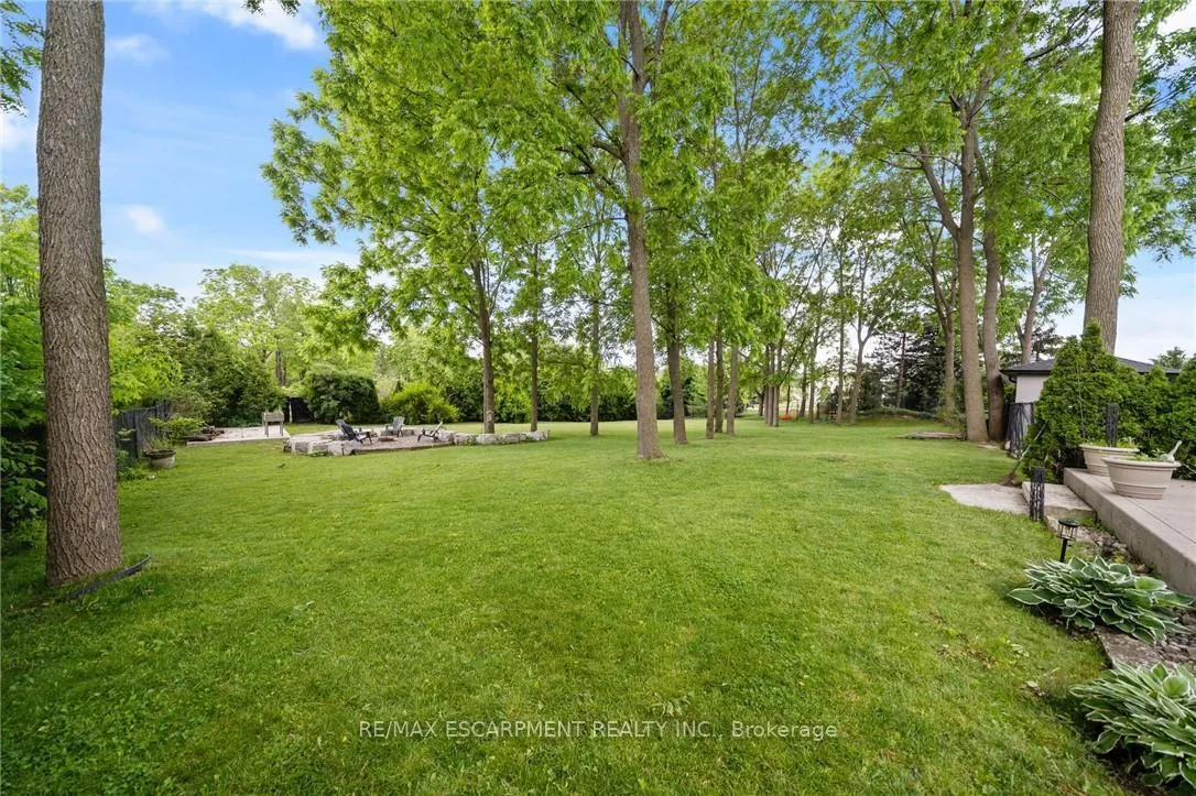 Photo 44 of 786 Upper Horning Road, Hamilton, Gurnett — HOMEH
