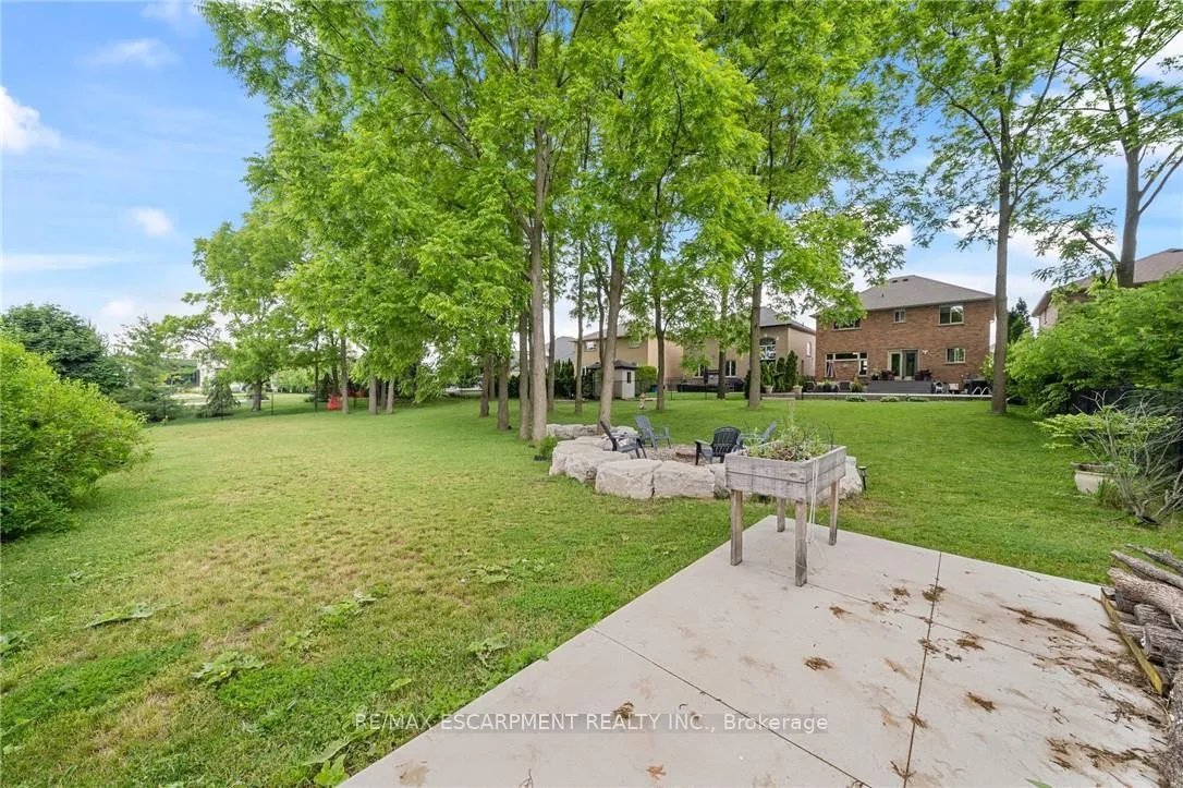 Photo 46 of 786 Upper Horning Road, Hamilton, Gurnett — HOMEH