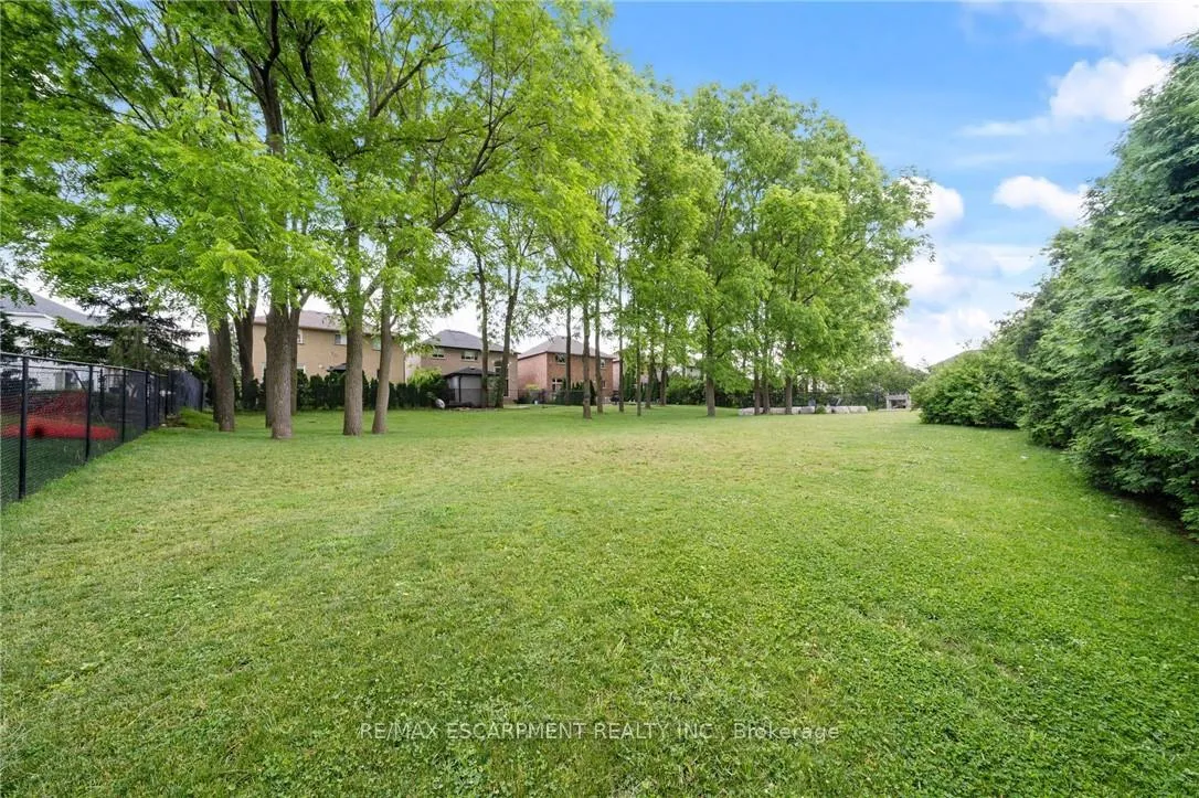 Photo 47 of 786 Upper Horning Road, Hamilton, Gurnett — HOMEH